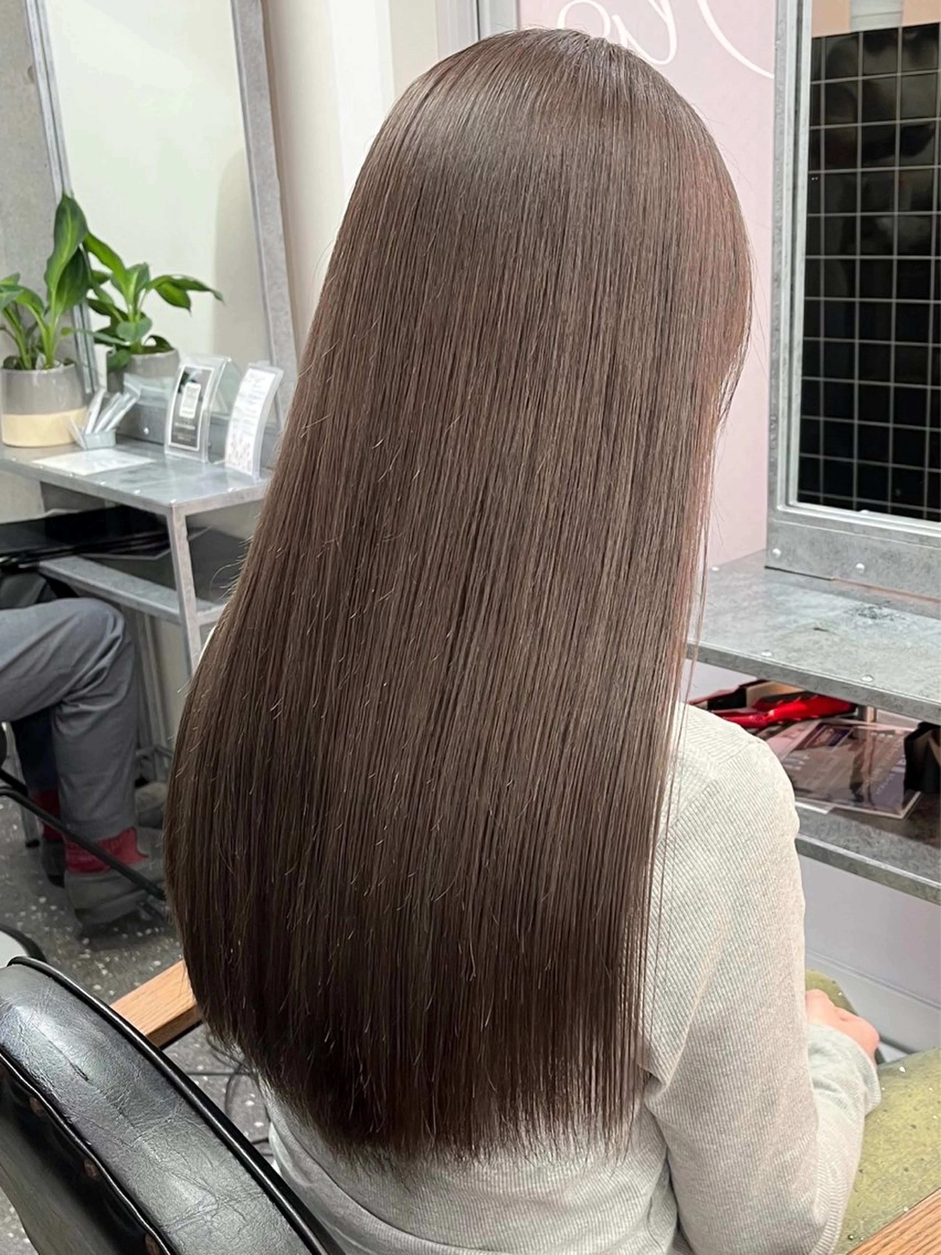カラー カット ヘアカラー トリートメント 透明感✨ SAKIのヘアスタイル