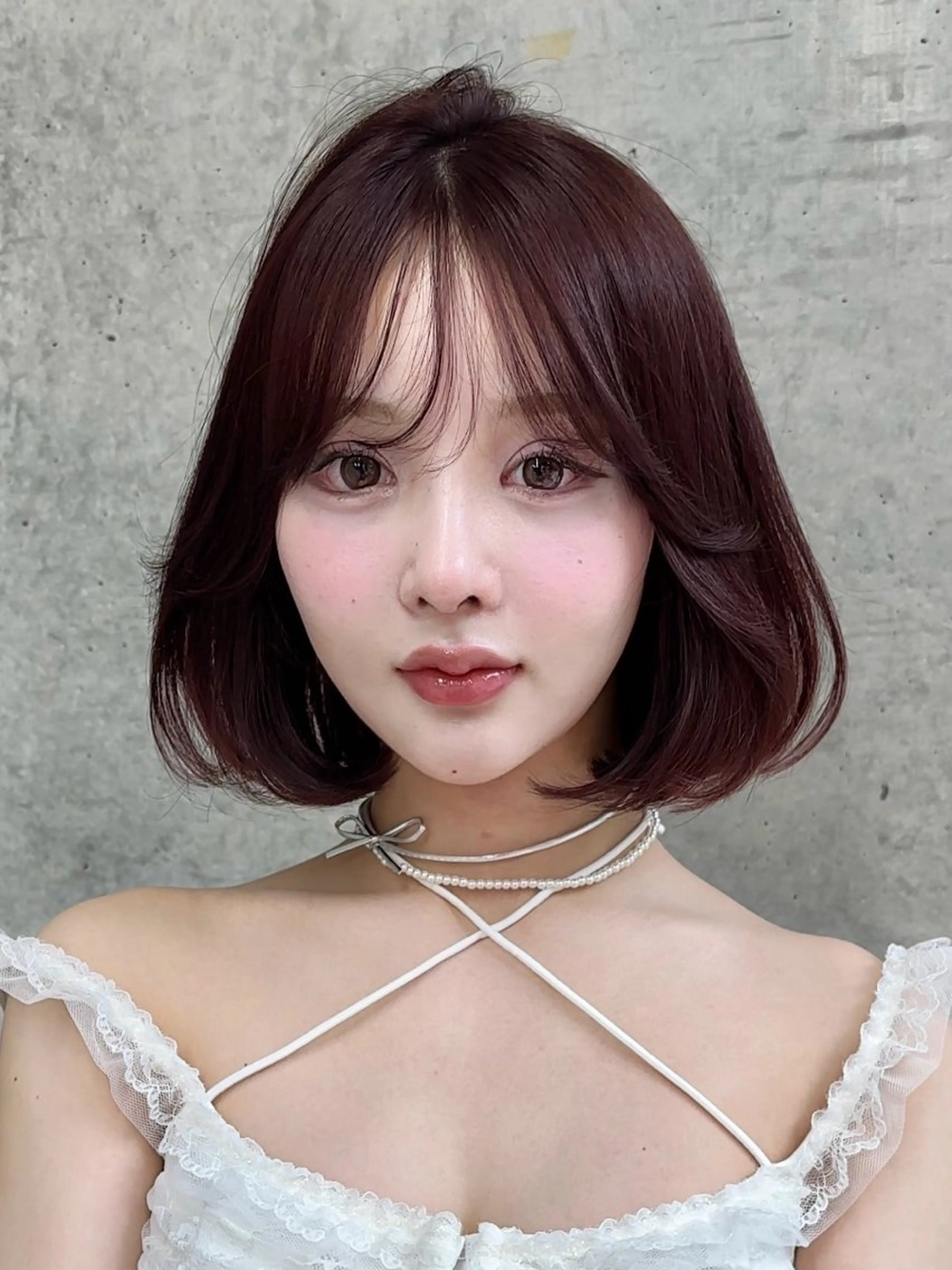 ミディアム カット ヘアカラー トリートメント かえ🩶韓国ボブ🎀 透明感カラー🥣のヘアスタイル