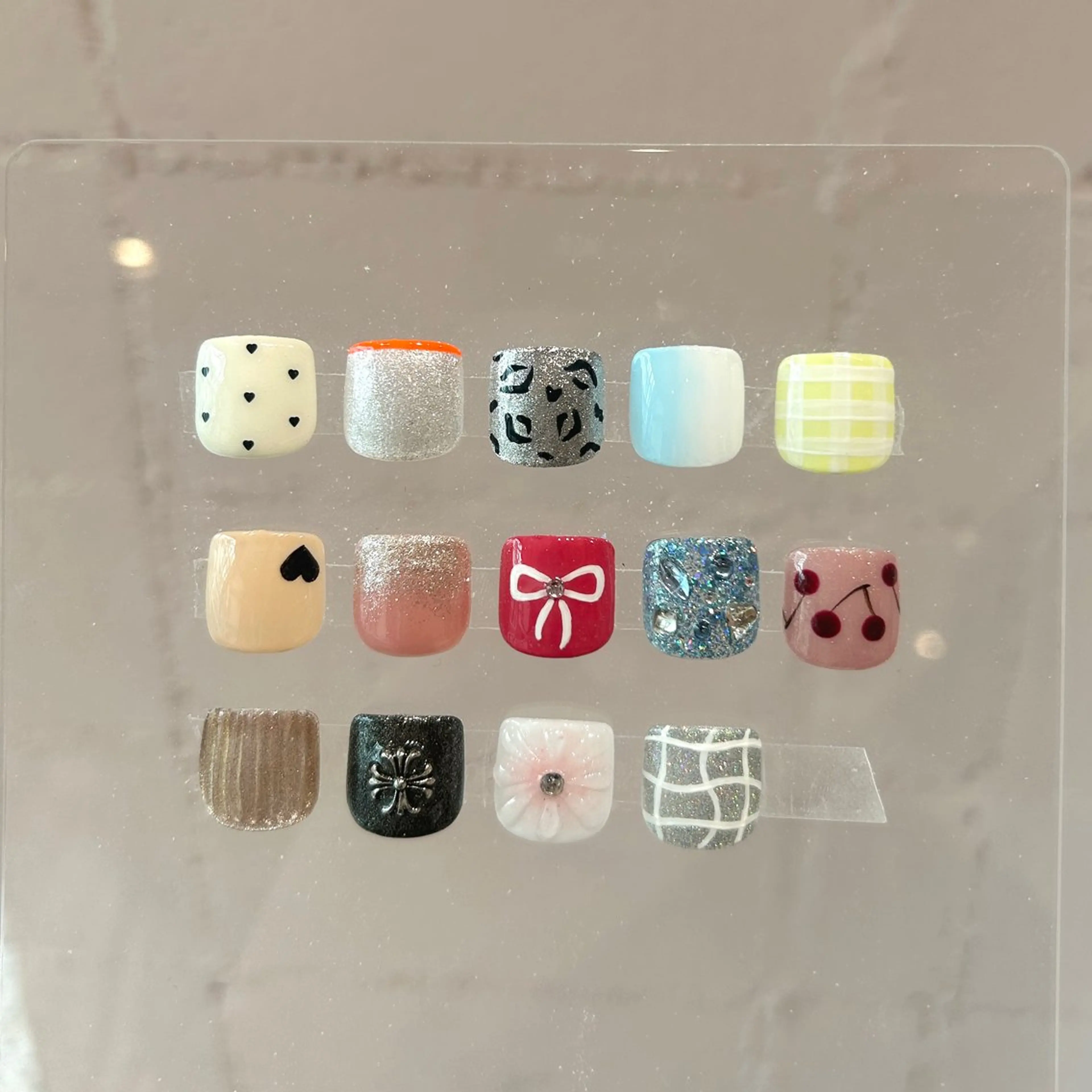 🤍【オフ込み】フット親指アートの写真