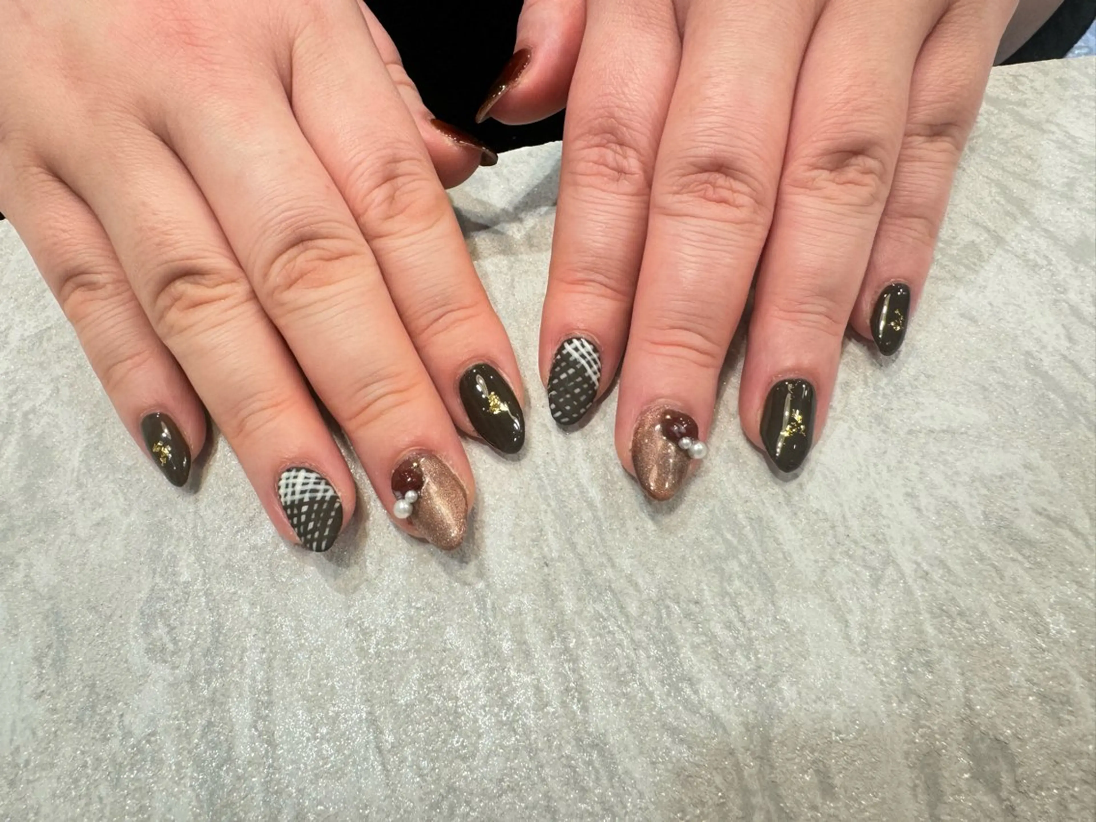 ネイル バレンタイン eyenailist NANAのネイルデザイン