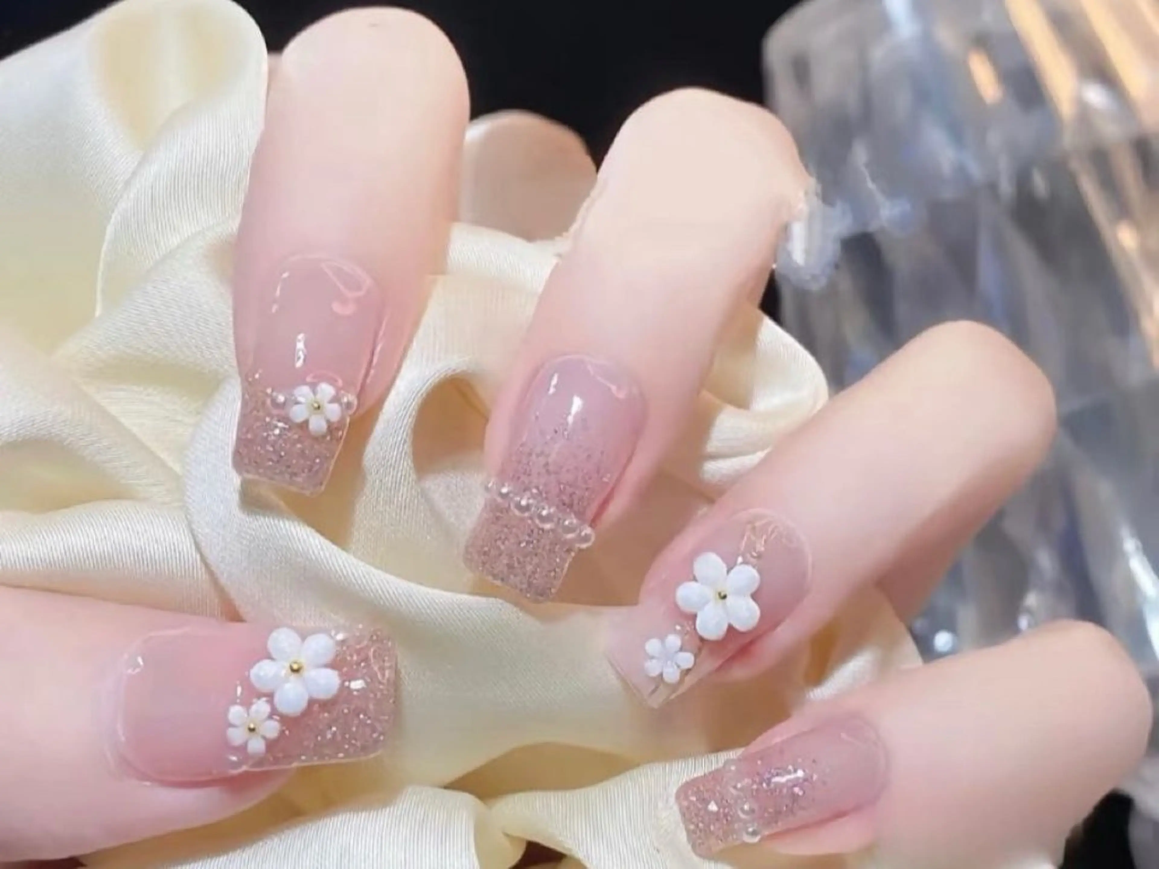 ネイル オーロラネイル チークネイル 長さ出し フットネイル フレンチネイル AND Nail 長さだし専門新宿店のネイルデザイン