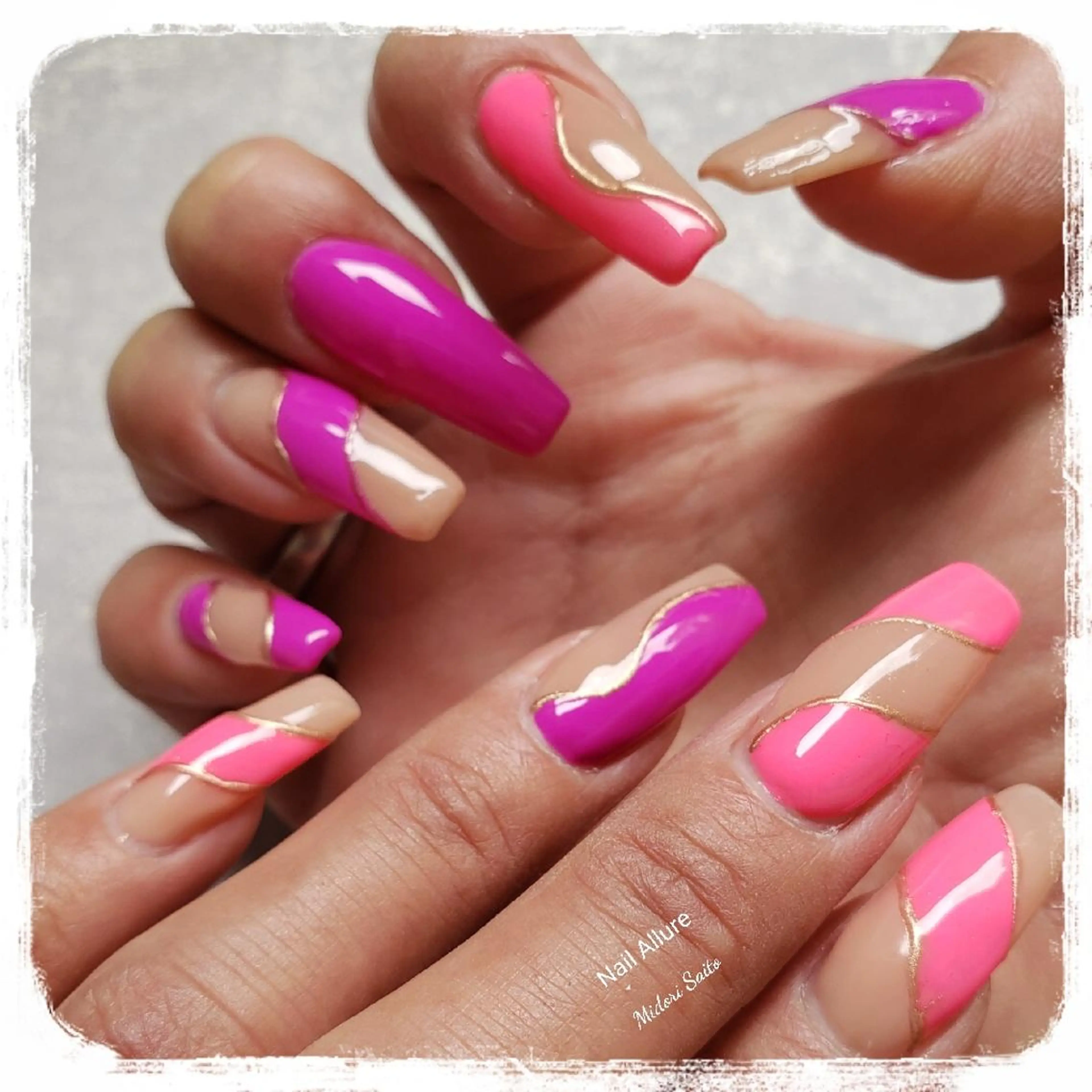 セミロング Nail Allure(ネイル アルーア)所属・Nail Allureのネイルデザイン