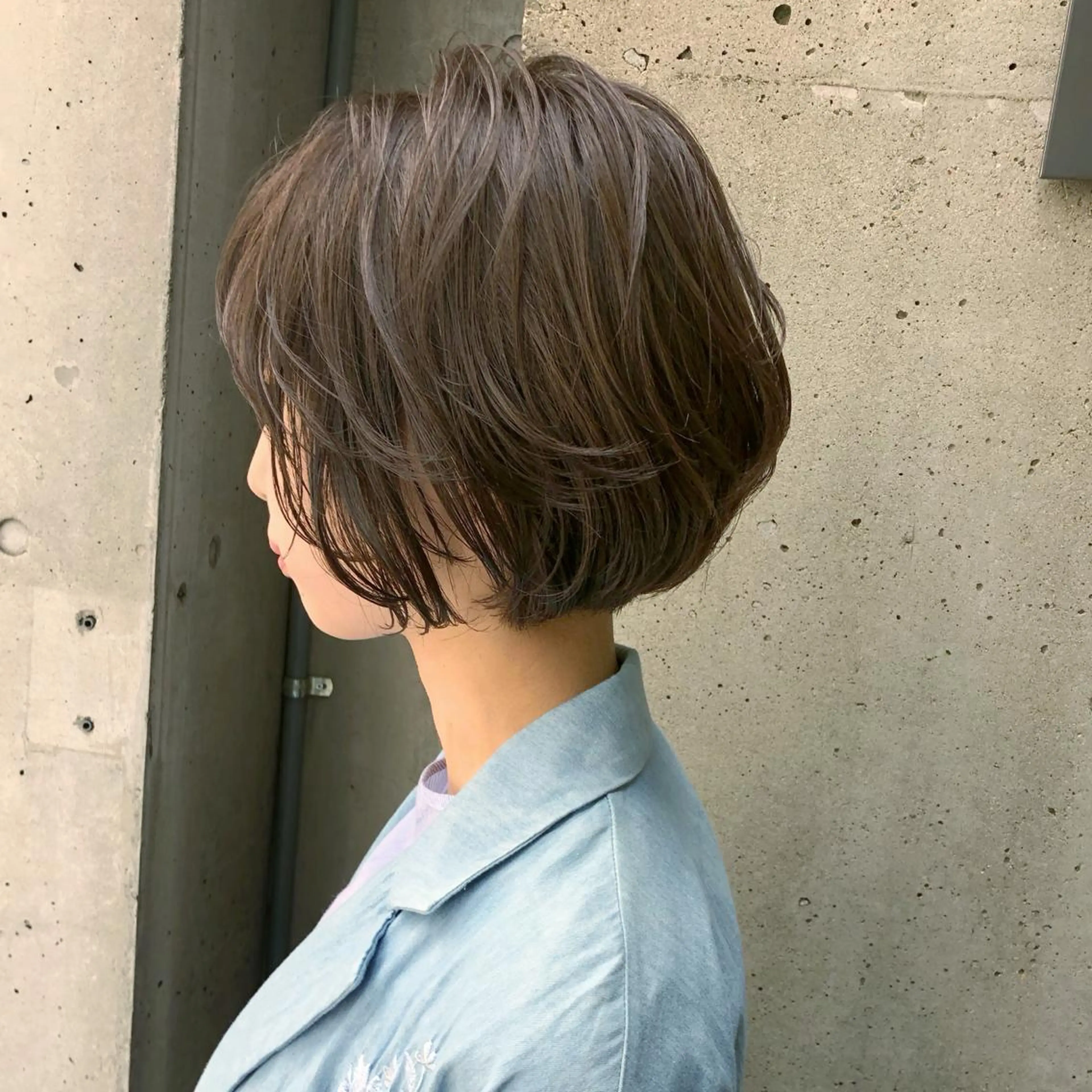 ショート カラー ベージュカラー ボブ 中山 天地のヘアスタイル