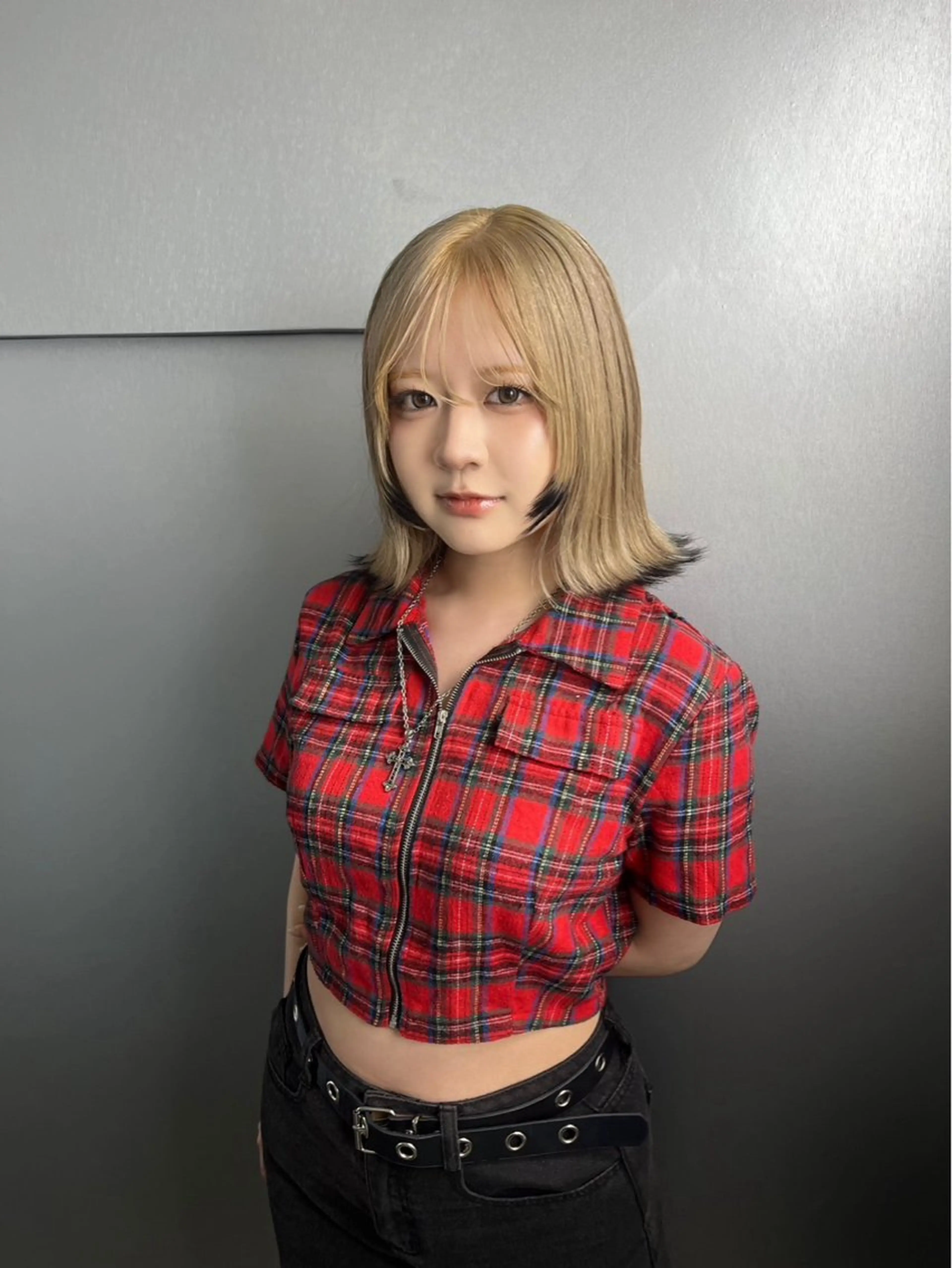 ミディアム ヘアカラー トリートメント ヘアセット 韓国風艶カラー 🇰🇷🩶/REIのヘアスタイル