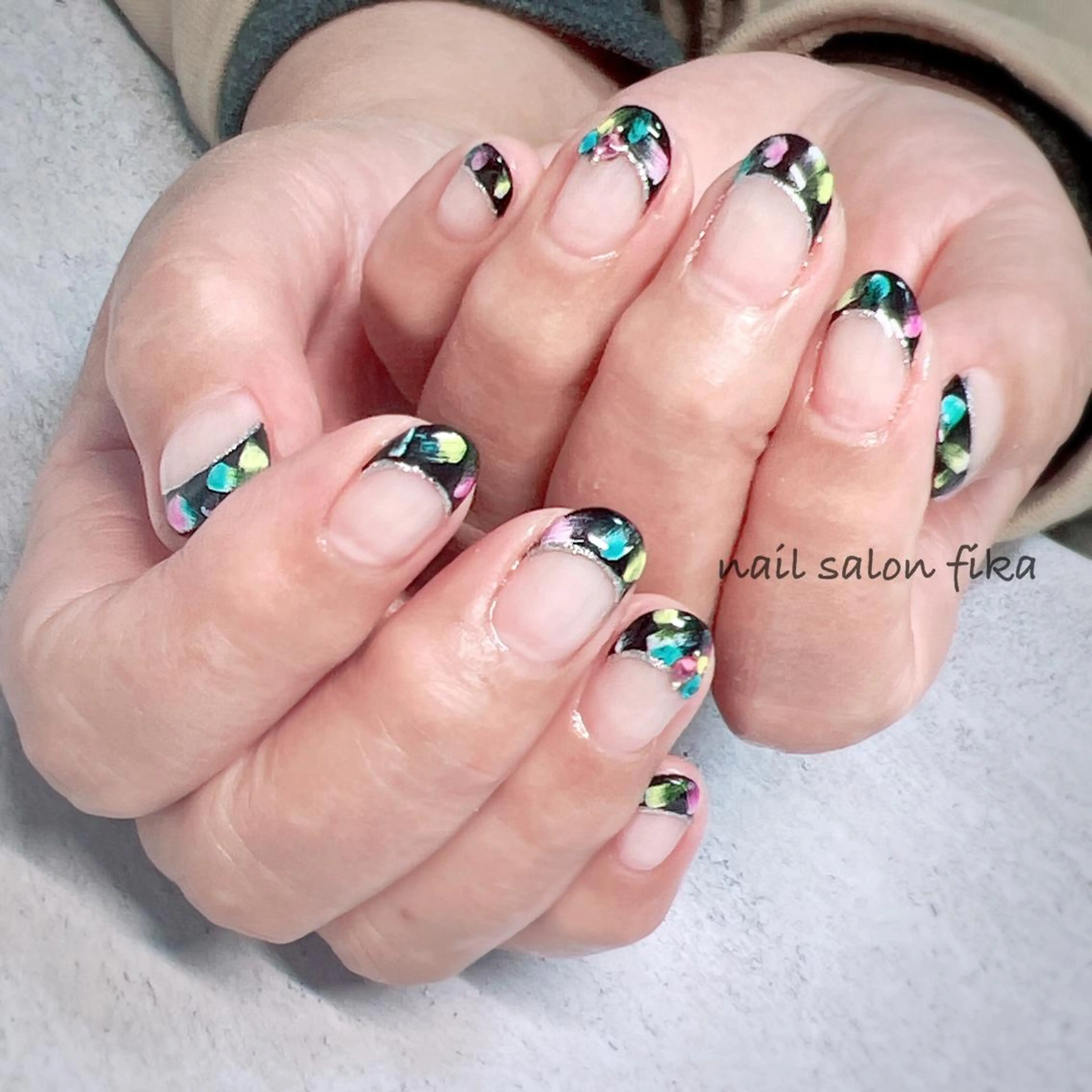 ネイル フレンチネイル nail salon fikaのネイルデザイン