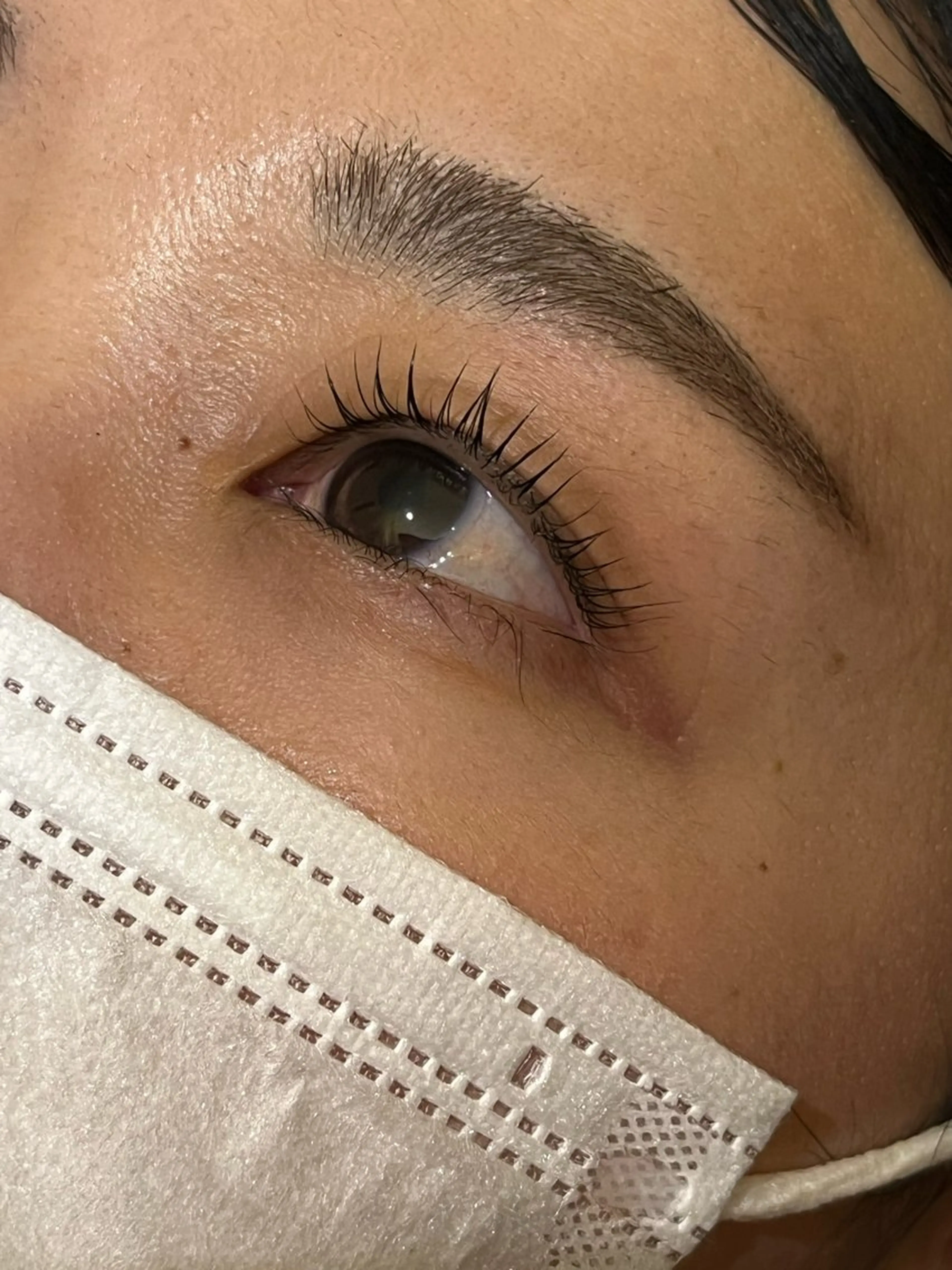 マツエク・マツパ マツパ Cure所属・三澤 朱里の眉毛・アイブロウイメージ