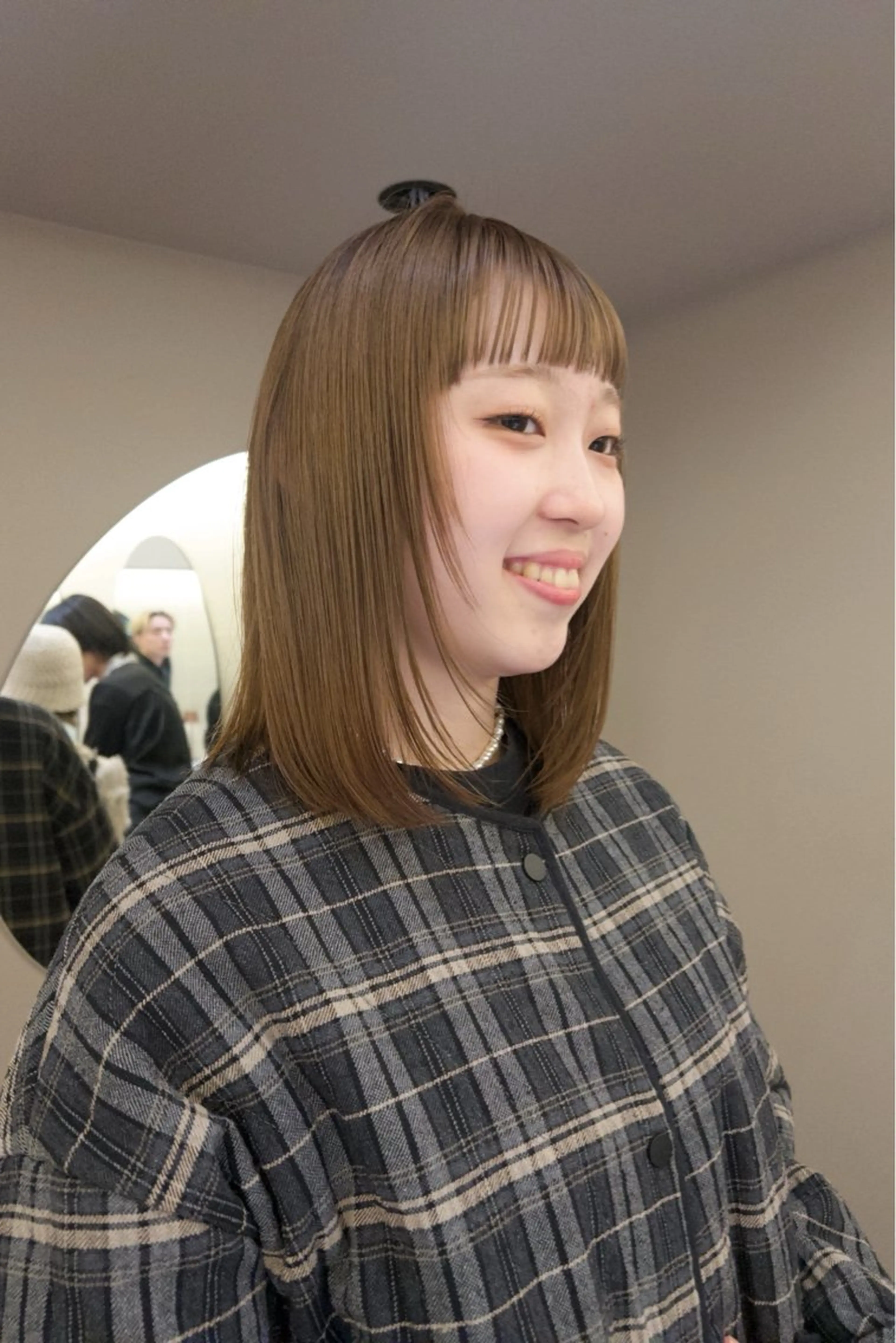 ミディアム カラー ブリーチ ヘアカラー yiye   神宮前所属・manami /暖色 /カットモデル募集のヘアスタイル