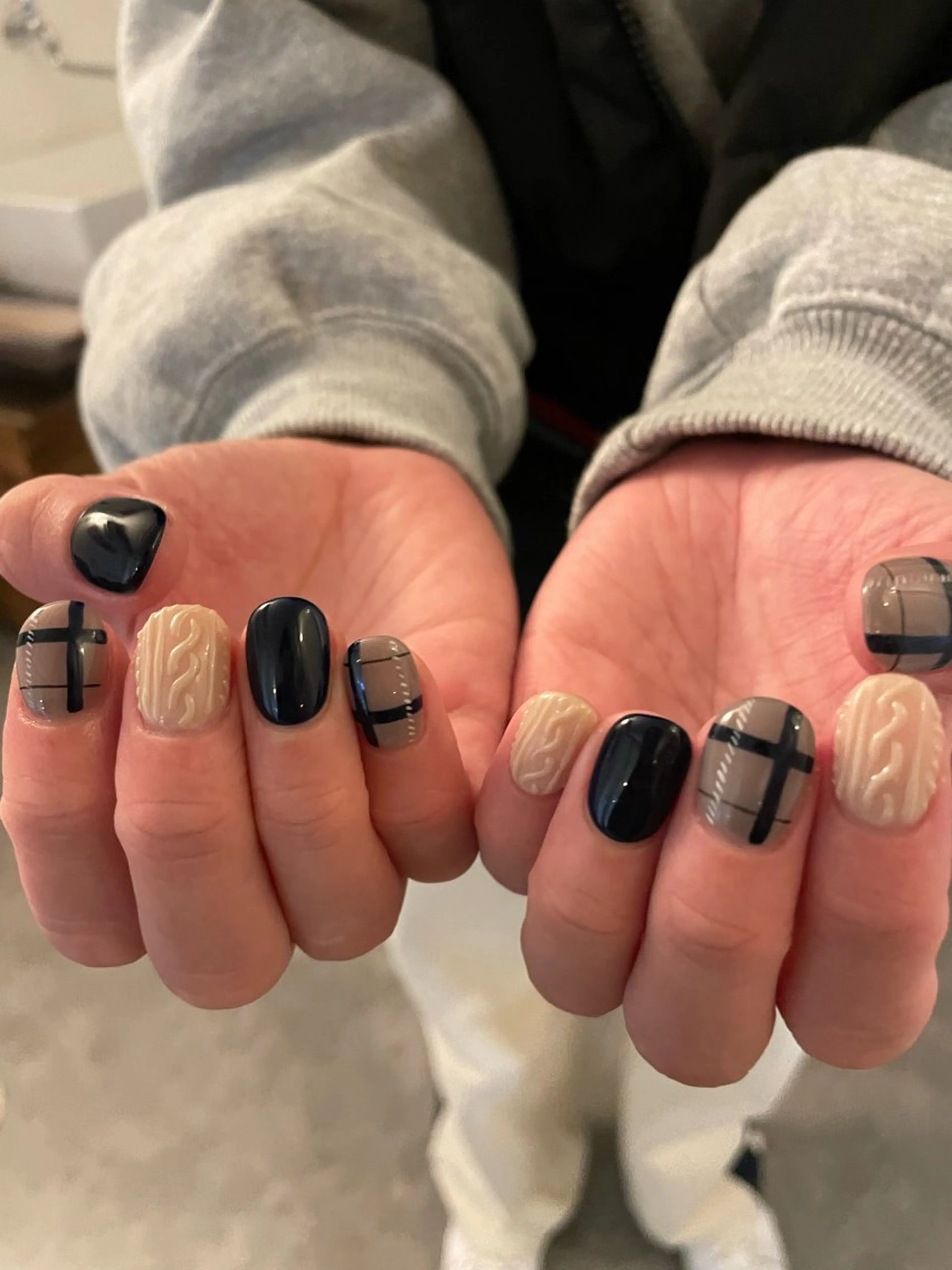 ネイル ハンドネイル roof nailのネイルデザイン