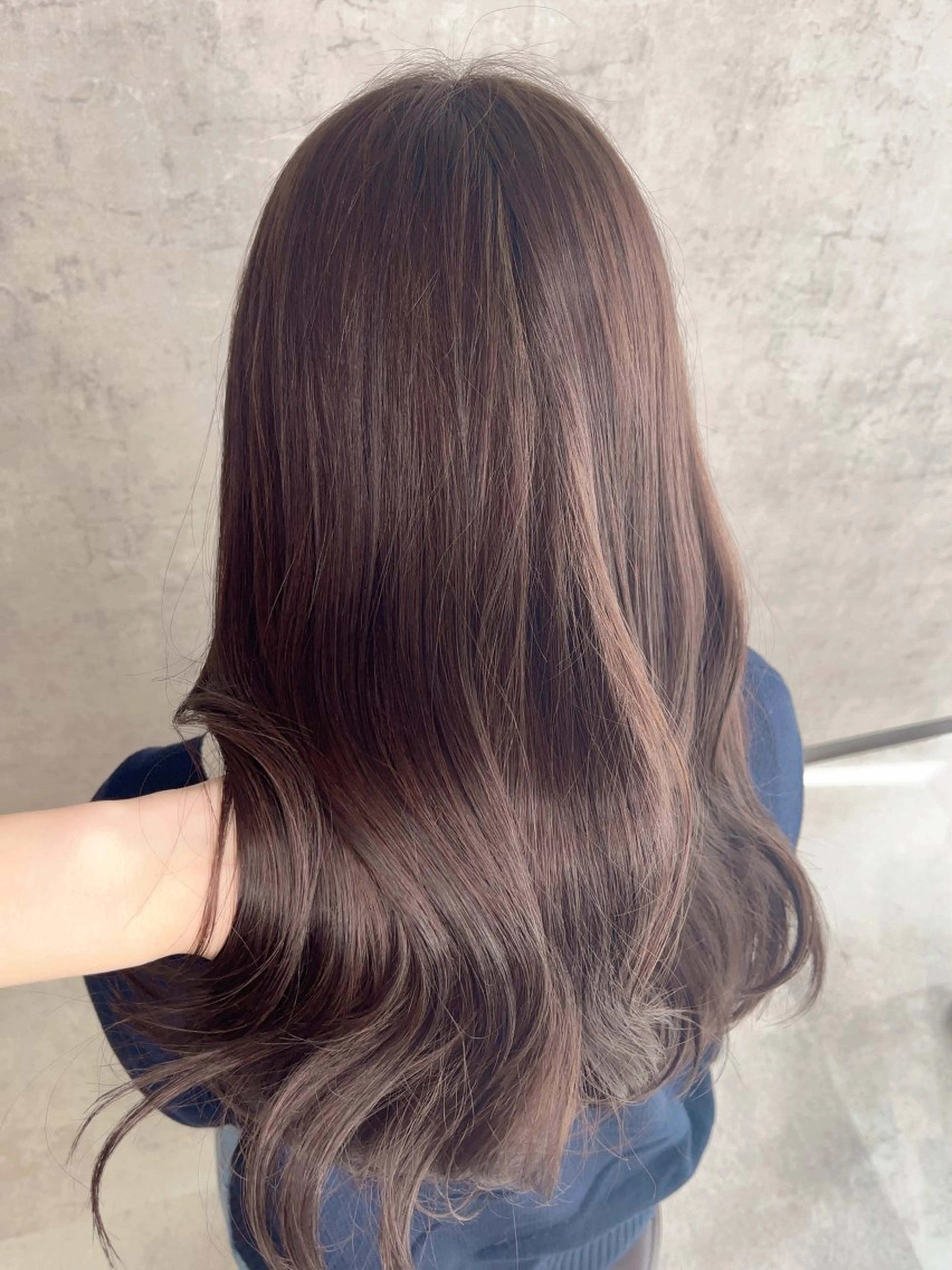 ロング カット ヘアカラー KAEDE🎀 ジャニオタ美容師のヘアスタイル
