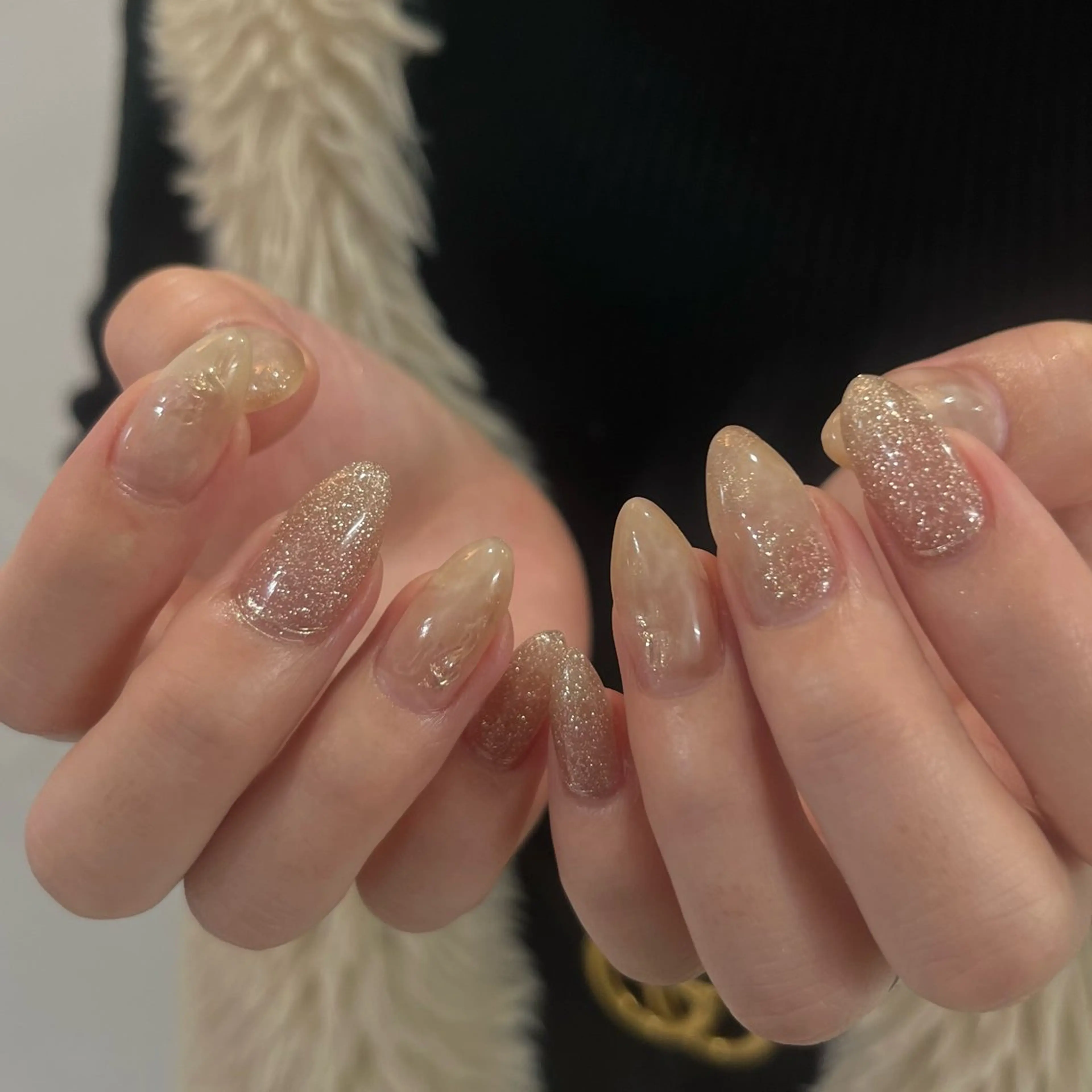 ネイル ハンドネイル Ray. ちゅるん系ニュアンスのネイルデザイン