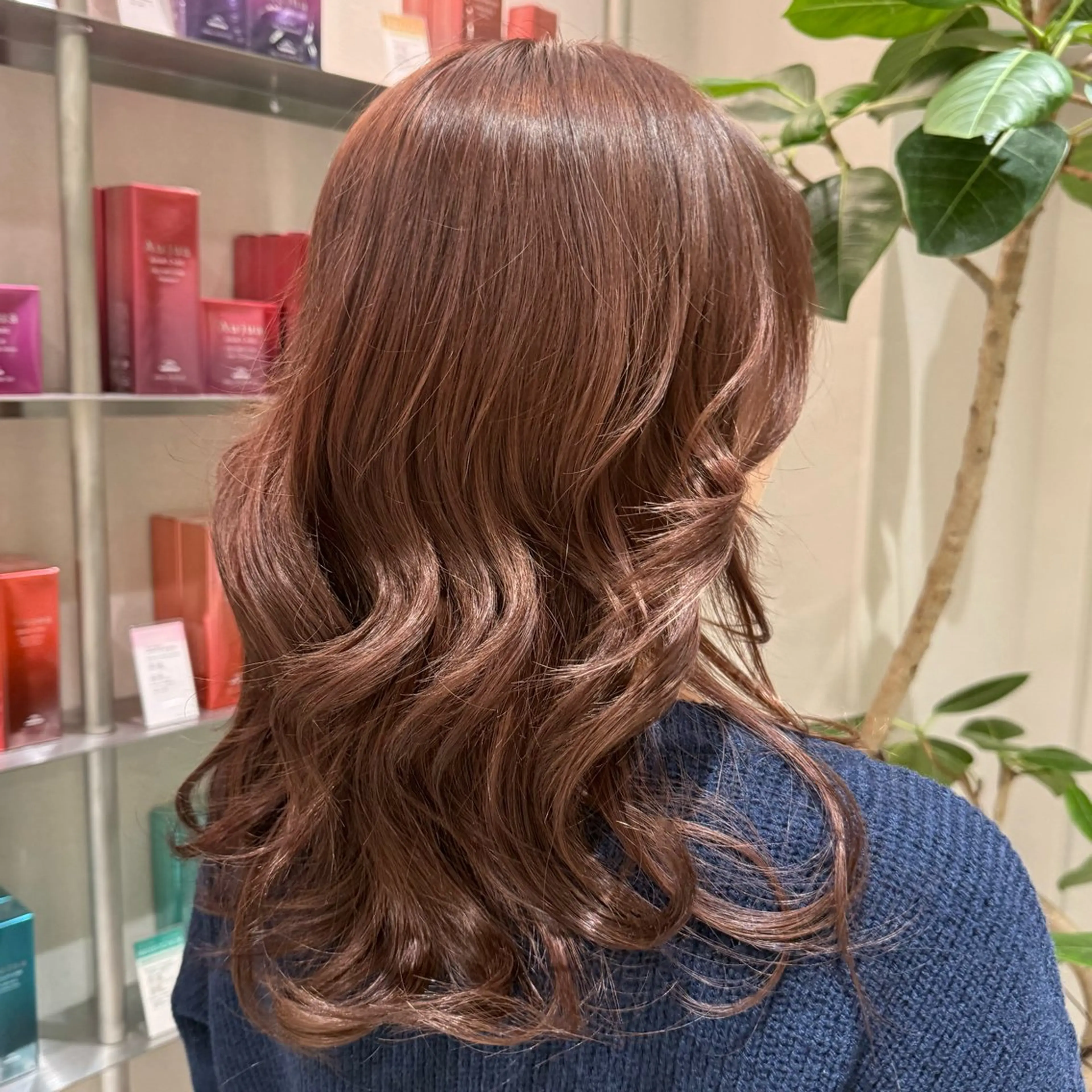 ロング カラー ヘアカラー トリートメント 韓国レイヤー｜ 透明感カラー｜ココナのヘアスタイル