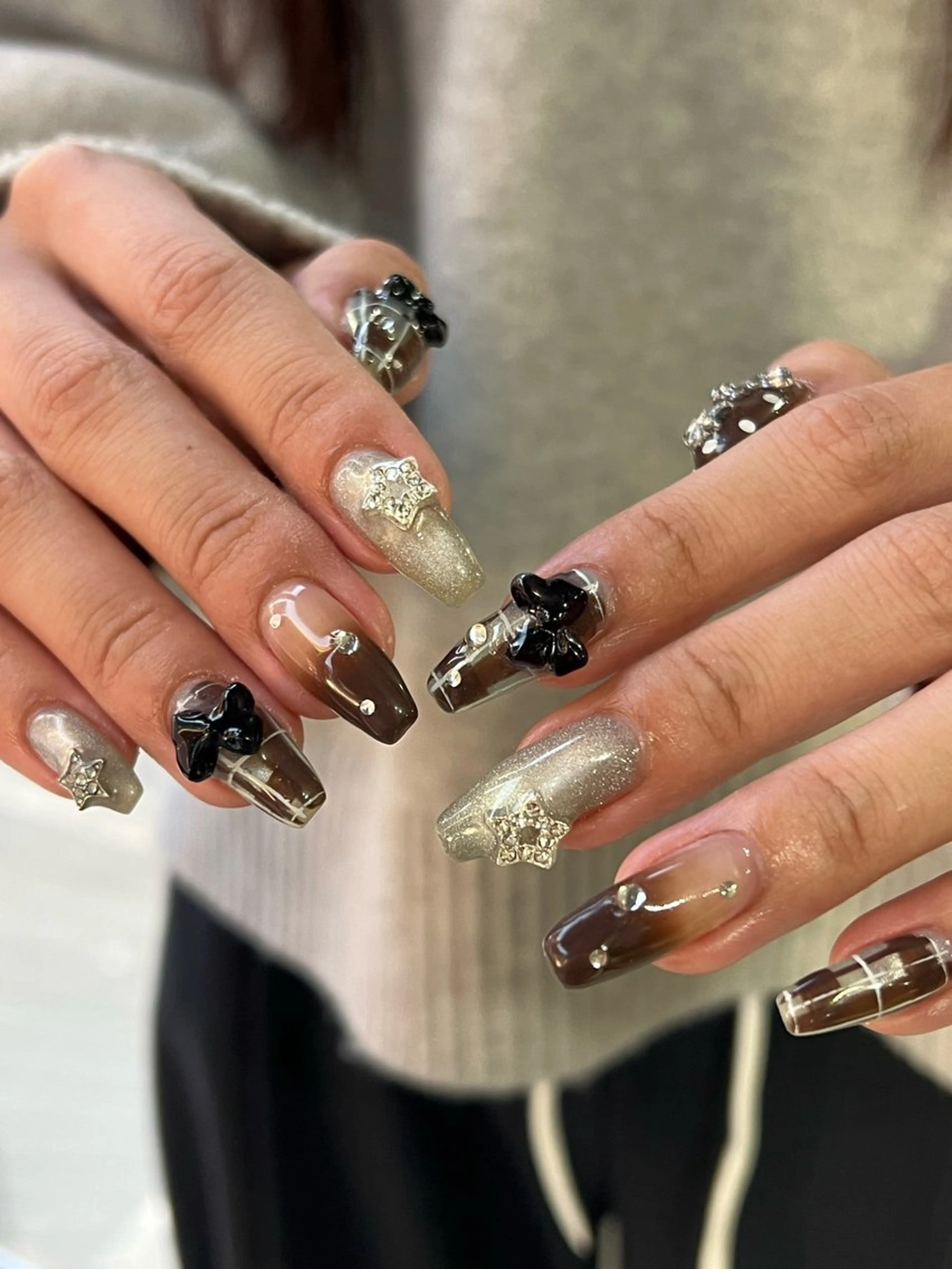 ネイル ハンドネイル Hata nail /個性派ニュアンスのネイルデザイン