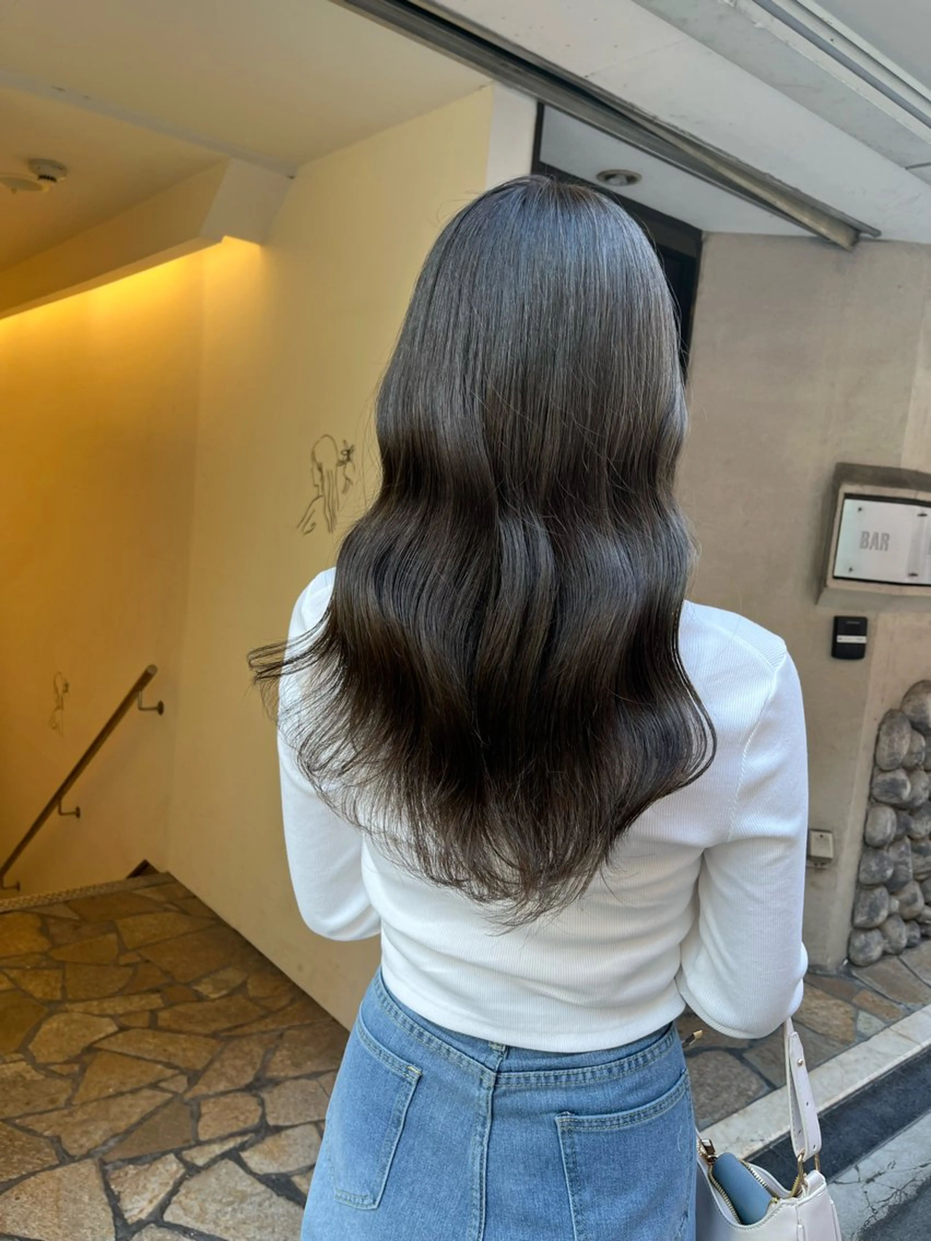 ロング カラー グレージュ カット ヘアカラー トリートメント 天王寺髪質改善なら よしみさん✨のヘアスタイル