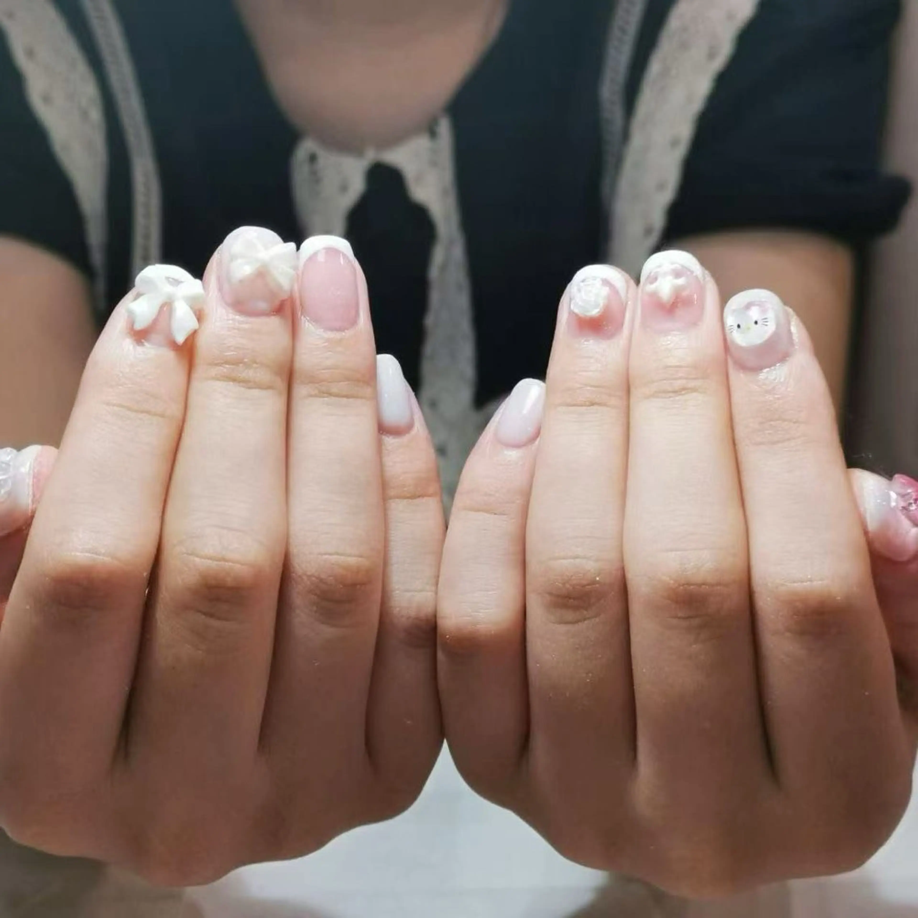 ネイル ハンドネイル NINI Monster🌟のネイルデザイン