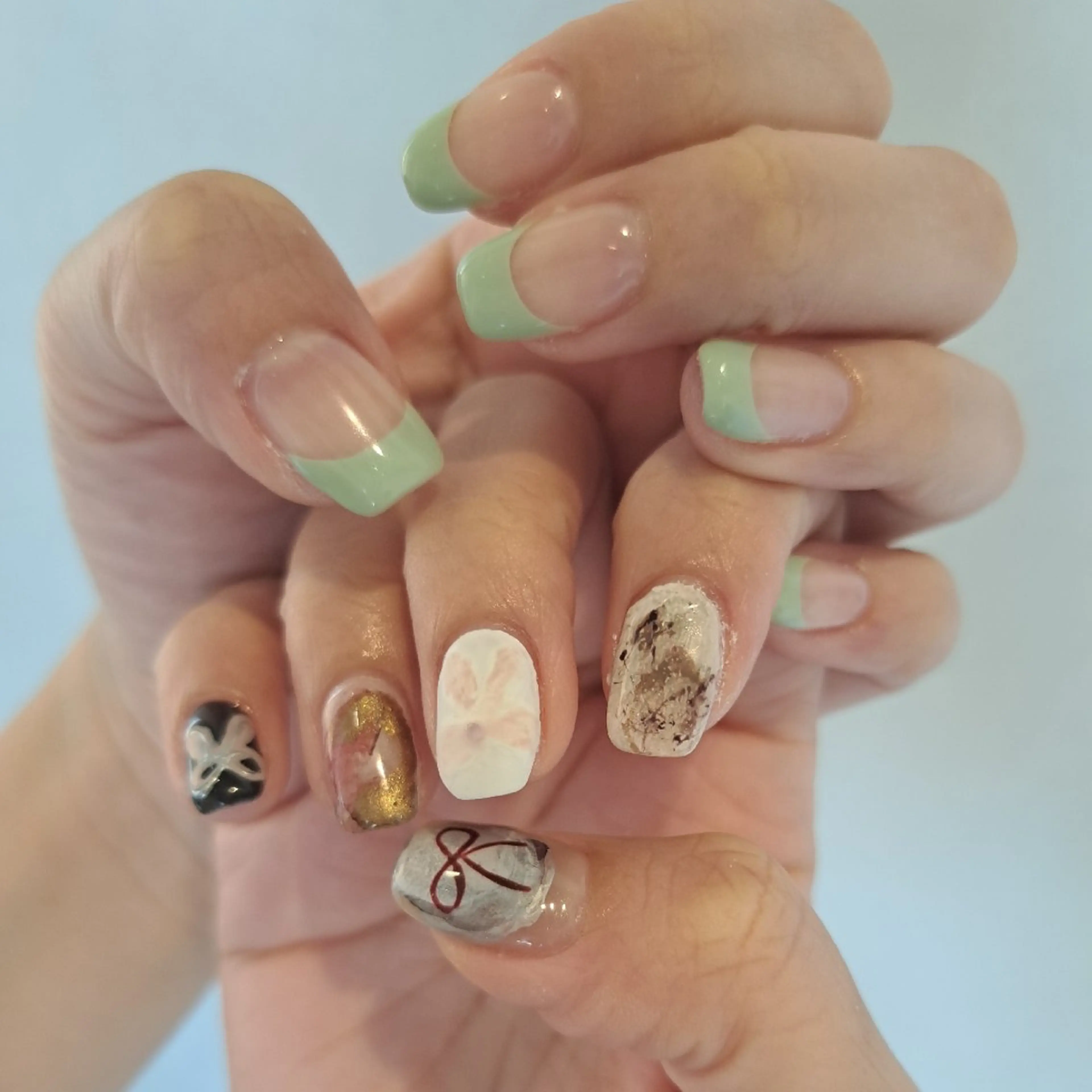 ネイル アートネイル ジェルネイル 韓国ネイル 持ち込み ニュアンスネイル Nail mood /アートし放題のネイルデザイン