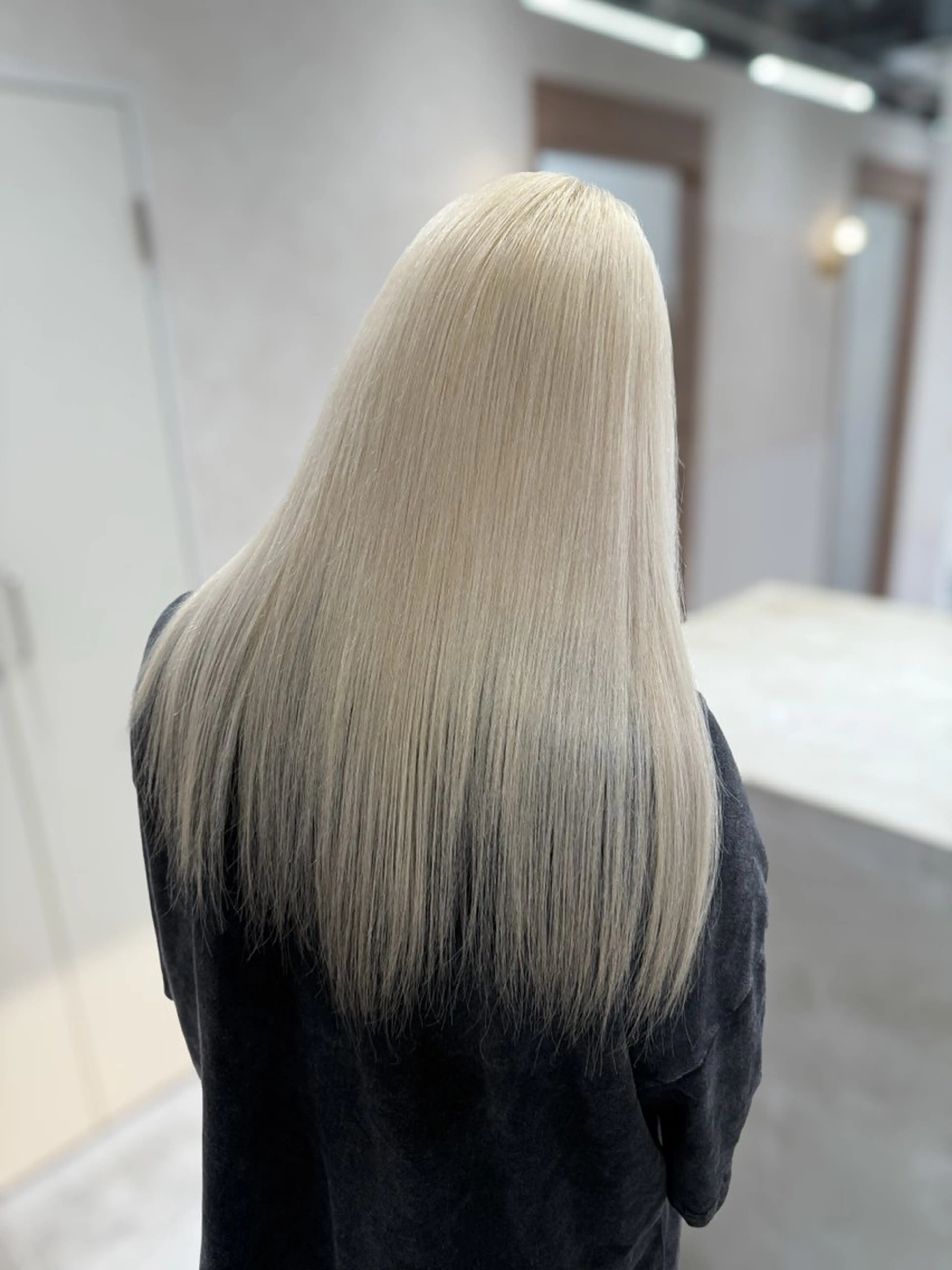 ホワイトリタッチ+カラー+トリートメント✨️の写真