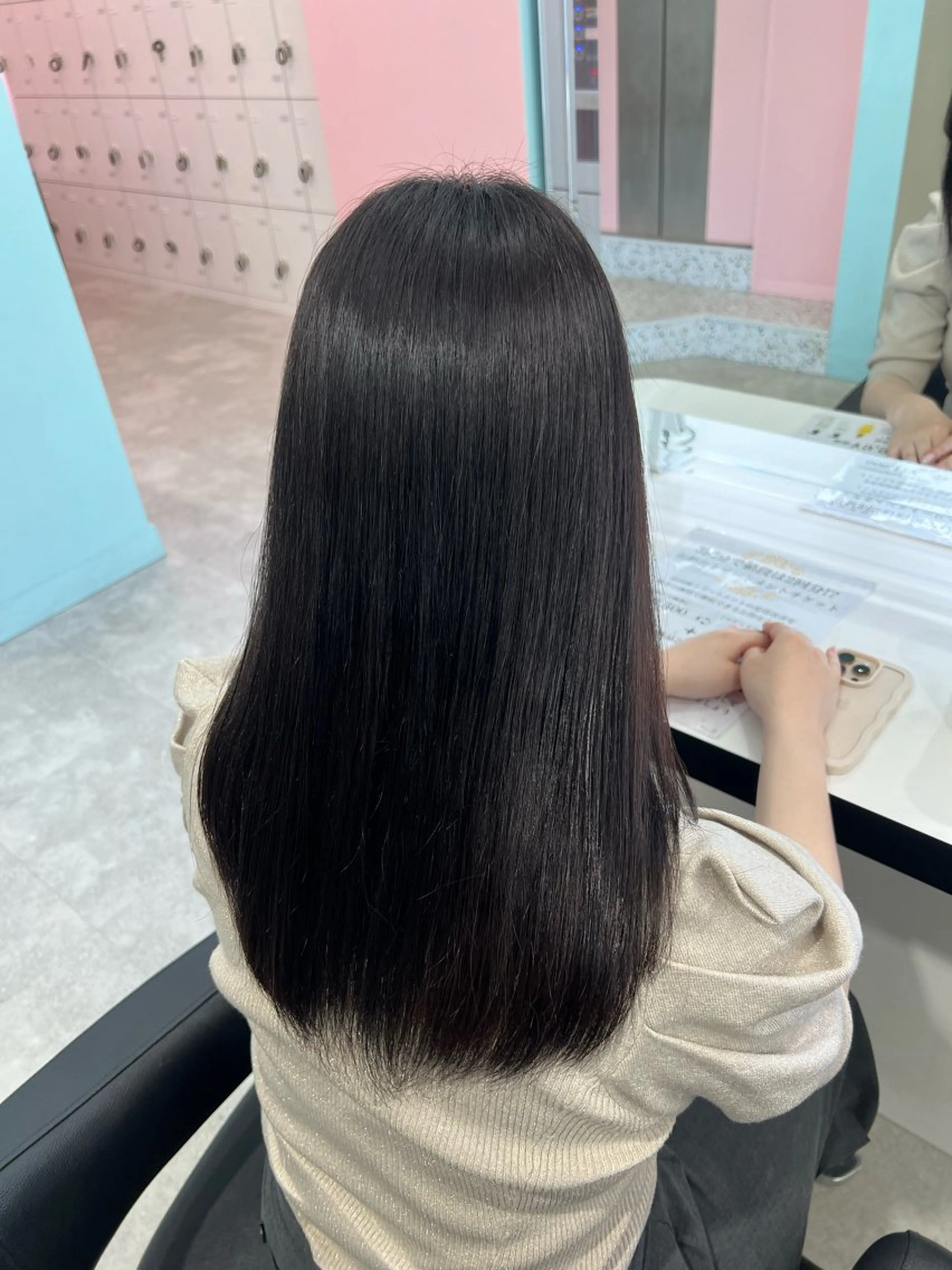 セミロング カット ヘアカラー トリートメント 🥨ベージュ/グレー ジュ/moe🥨のヘアスタイル