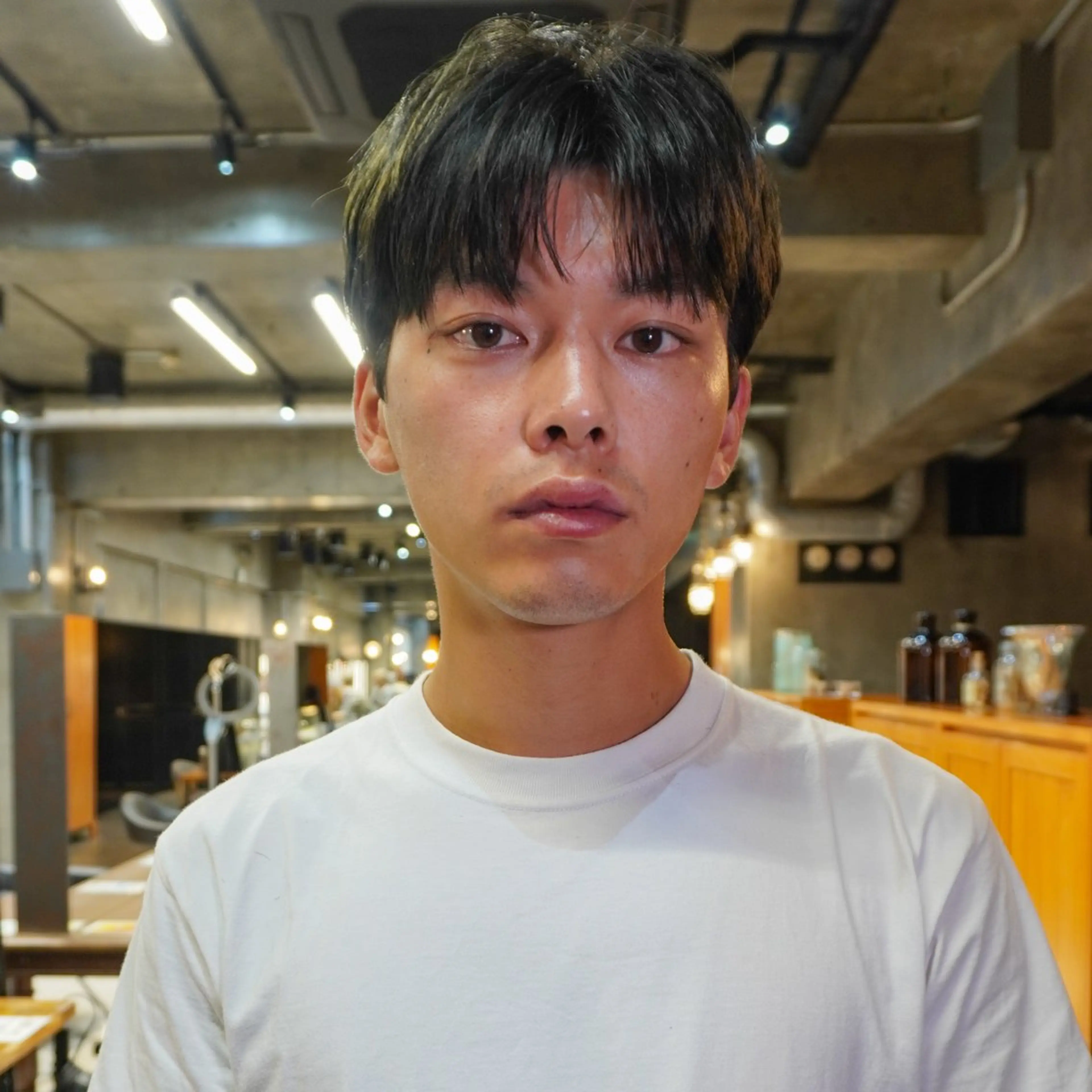 ショート カラー キッズ オリーブカラー ショートヘア カット ヘアカラー トリートメント ◽️モードヘア◽️ SHOUTOのヘアスタイル