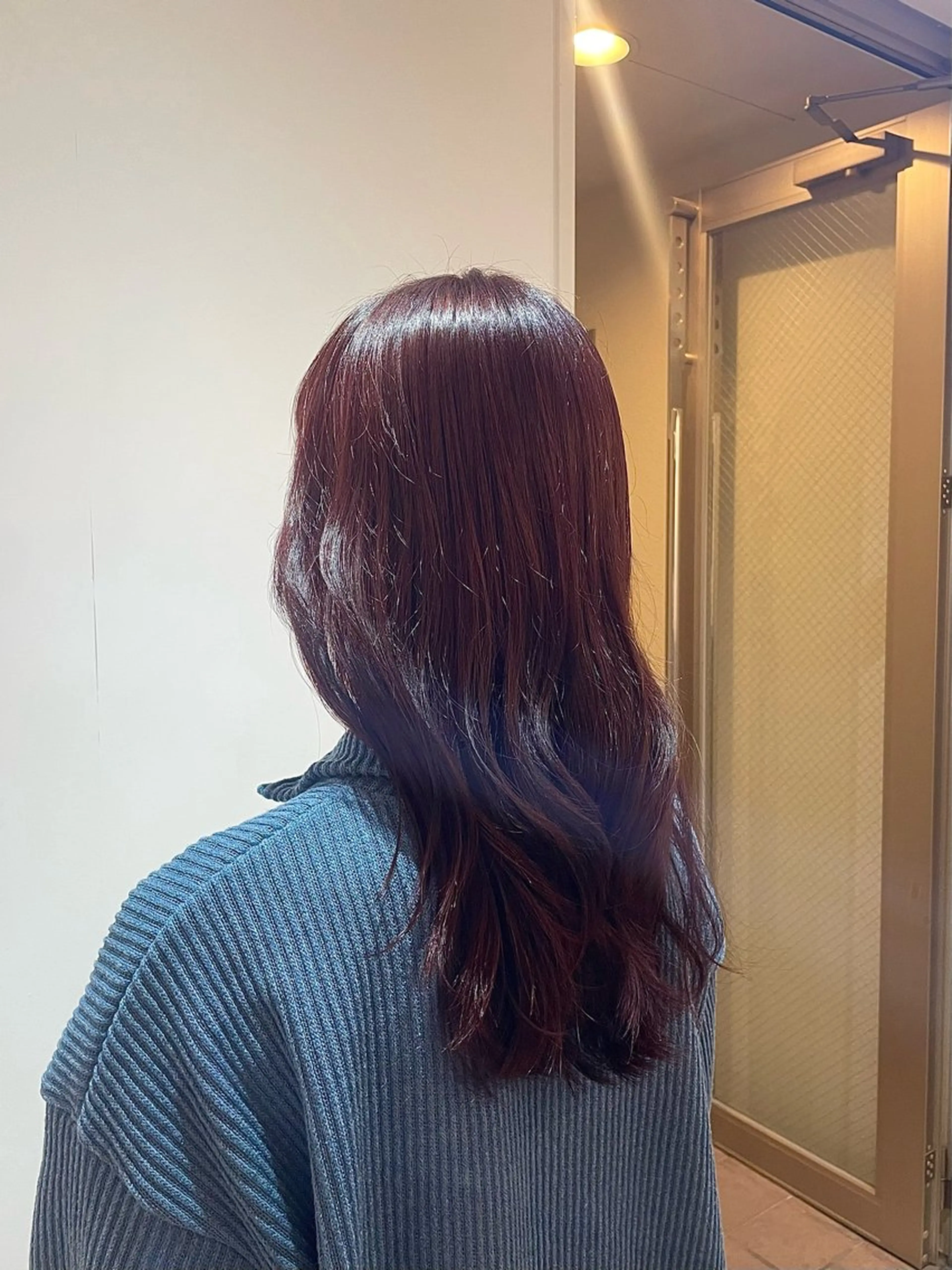 ロング カラー レッドカラー 似合わせカット FILMS Rei 透明感カラー/パーマのヘアスタイル
