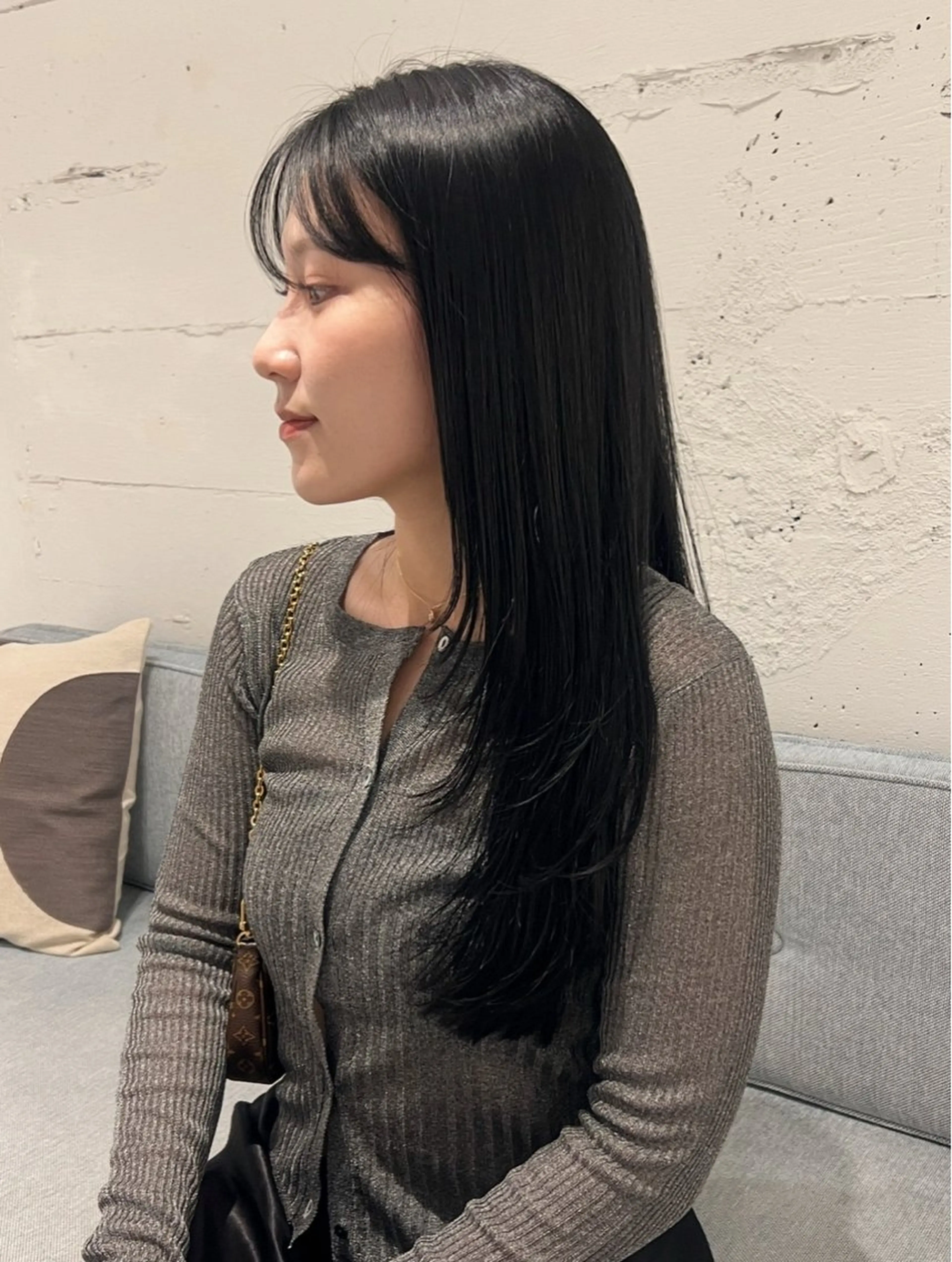 ロング カット 峯田 優花のヘアスタイル