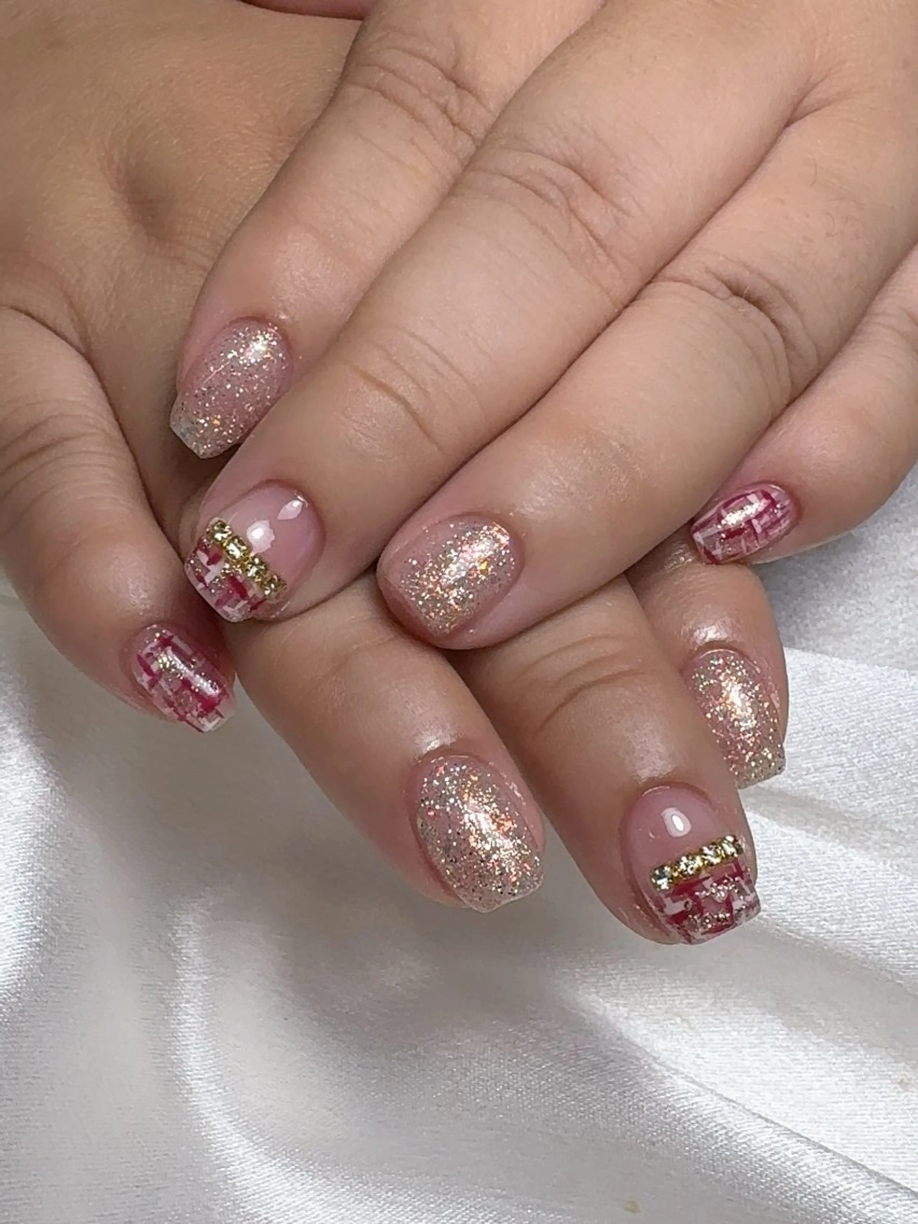 ネイル LR.ONE リナのネイルデザイン