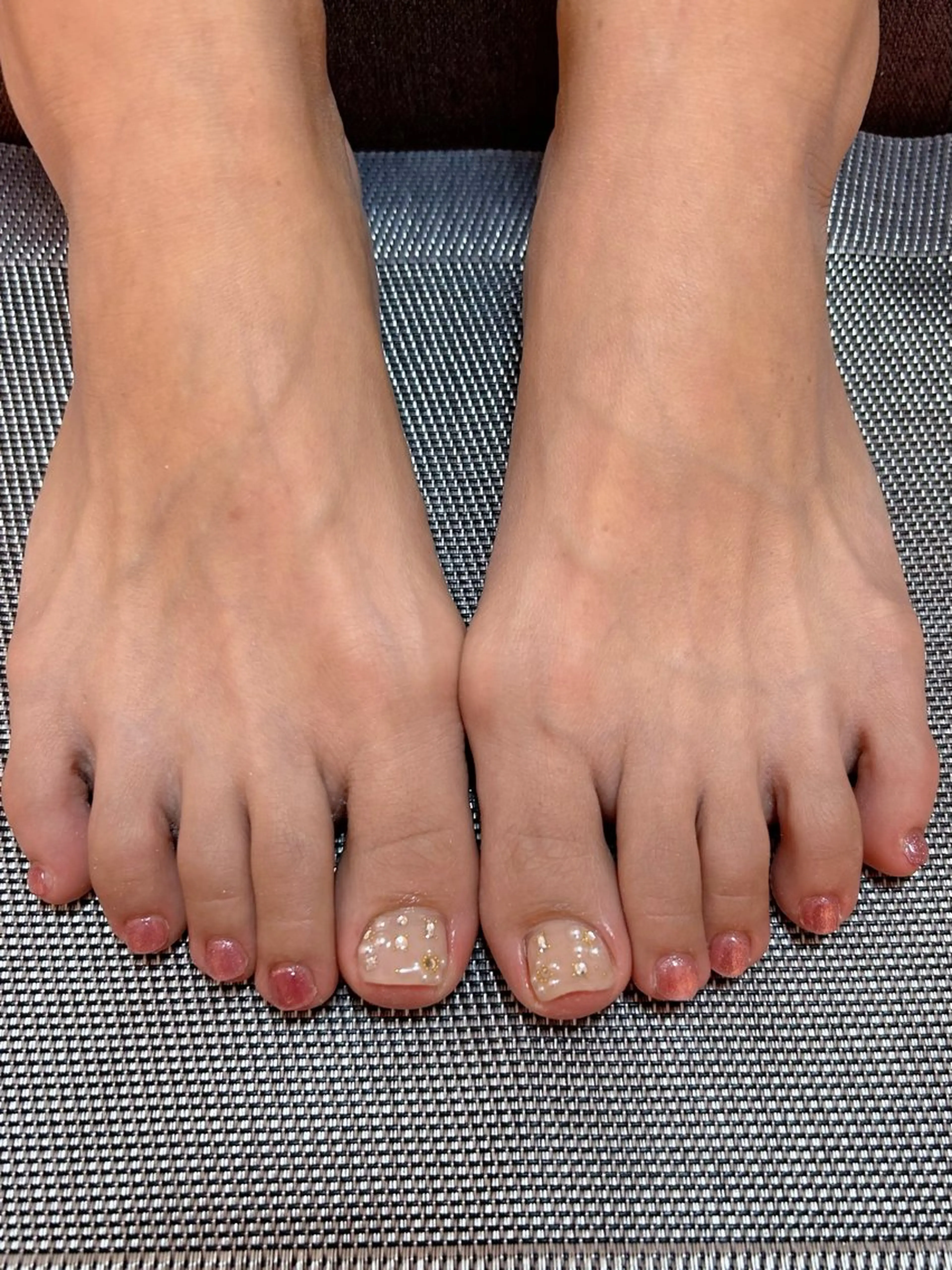 ネイル フットネイル 森 晴有のネイルデザイン