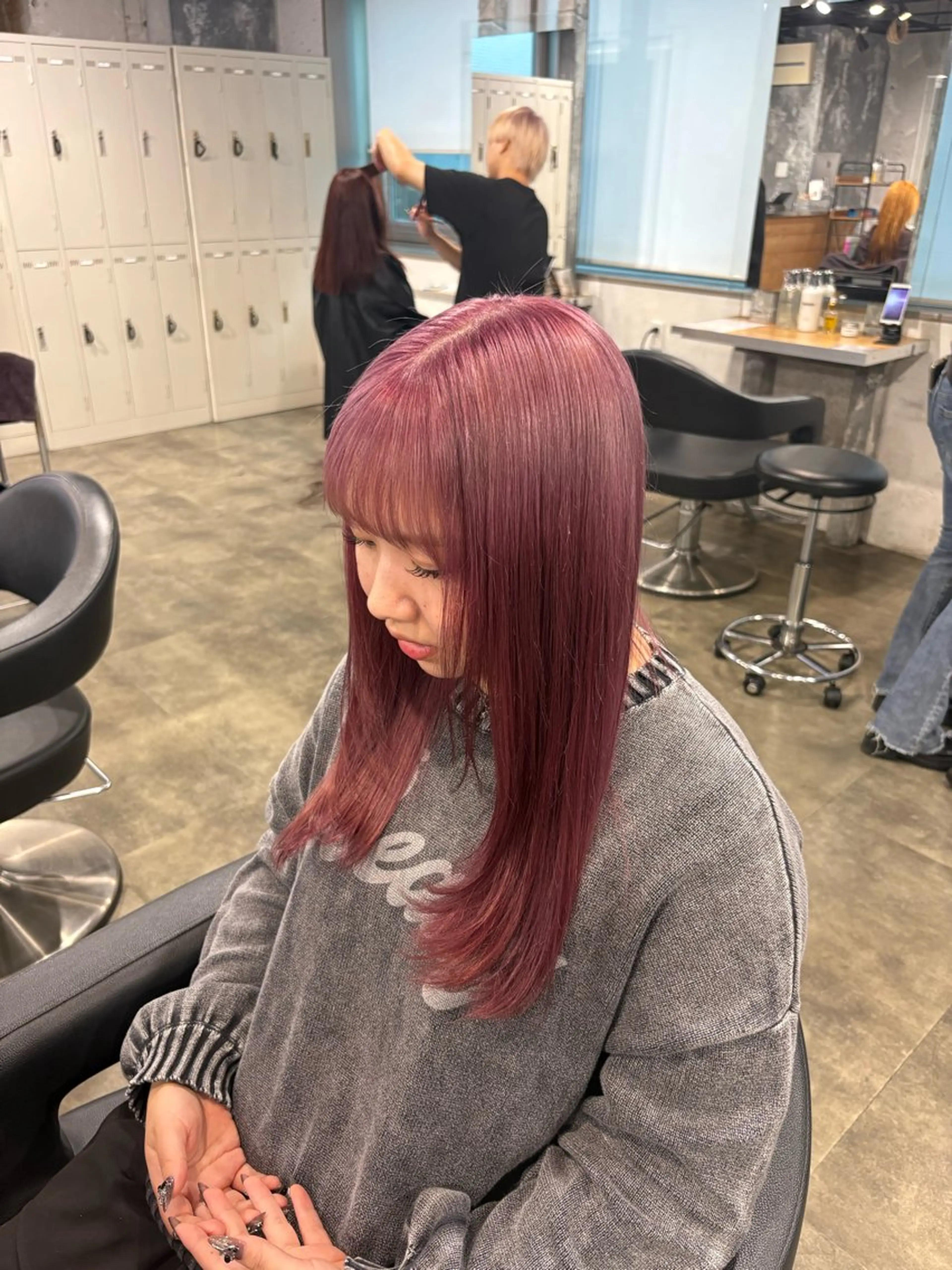 ロング カラー カット ヘアカラー ハイトーンブロンド 横浜💞ミオのヘアスタイル