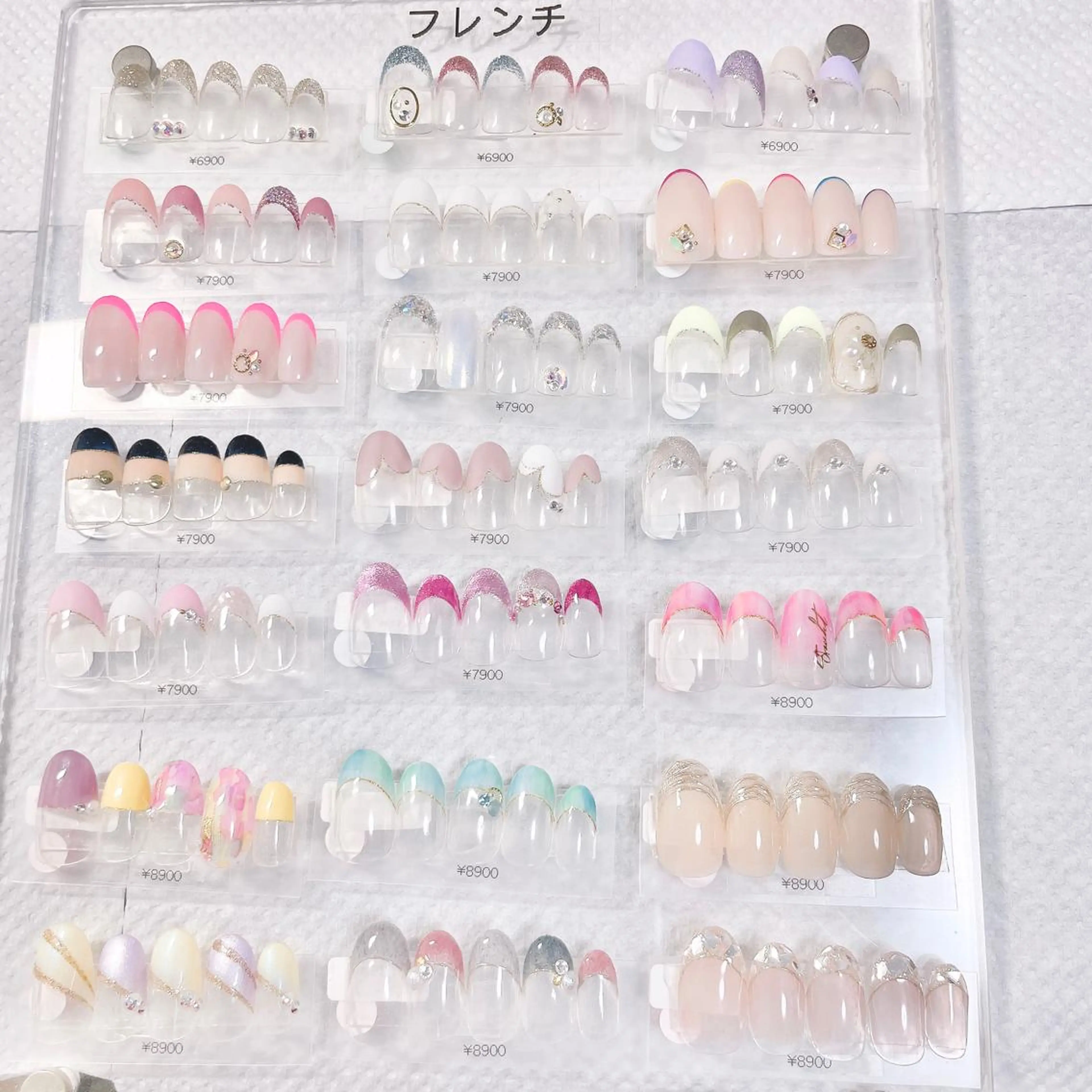 ネイル フレンチネイル CHIARA nailsのネイルデザイン