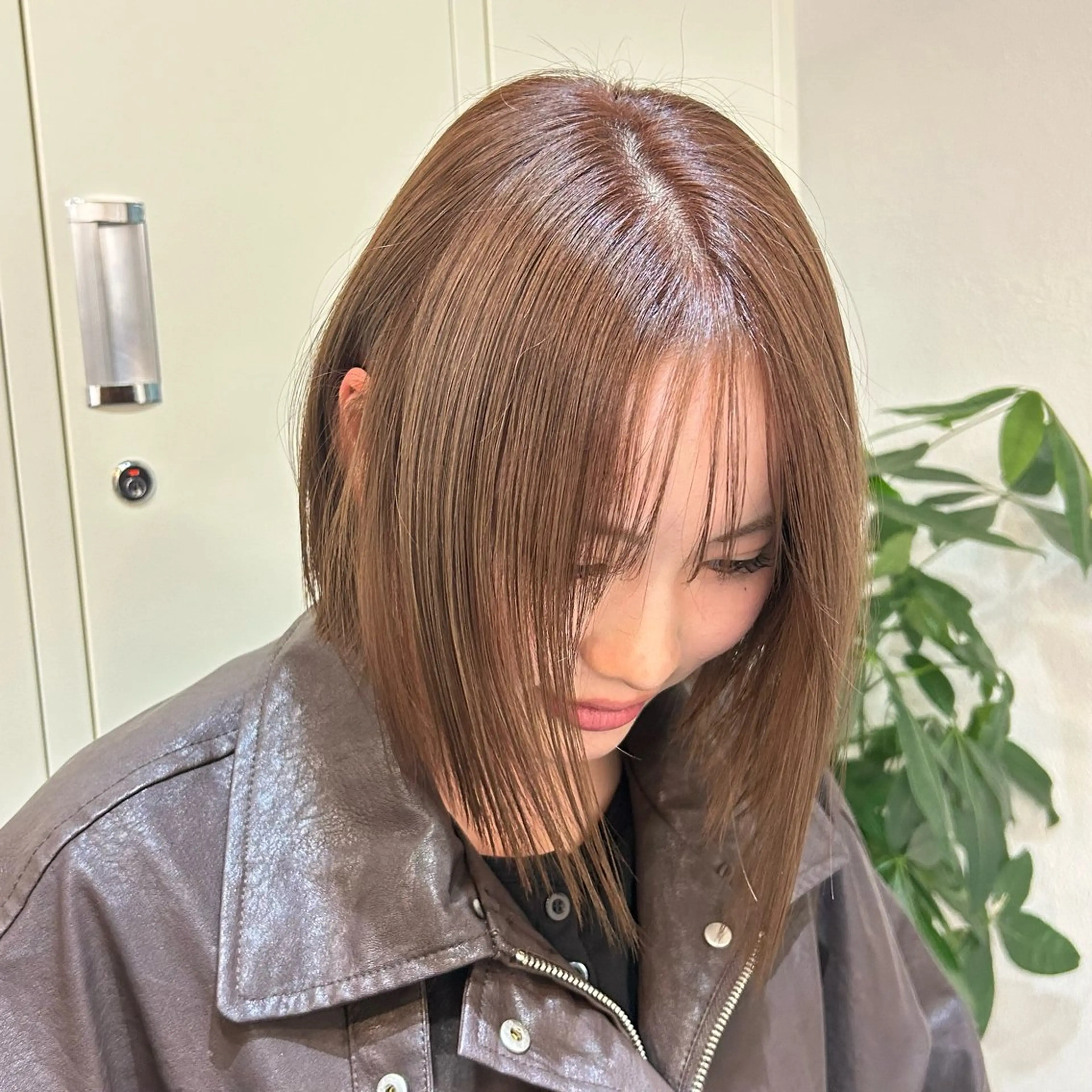 【学生さん限定🏫📣‼️】ワンカラー+髪質改善トリートメント🫧(ミニモ学割 U24)の写真