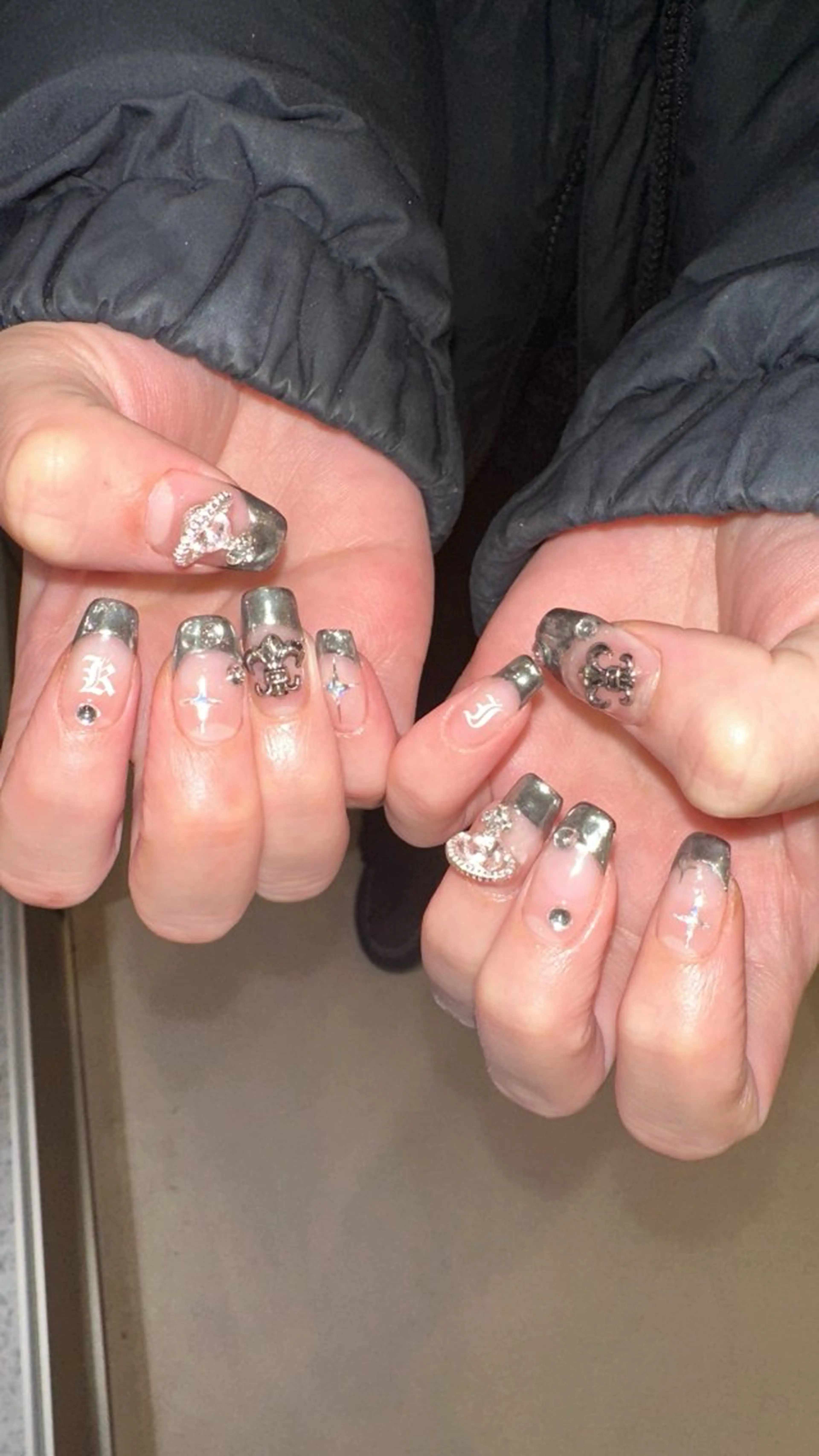 ネイル ハンドネイル 👽個性派ネイル🎀 komachiのネイルデザイン