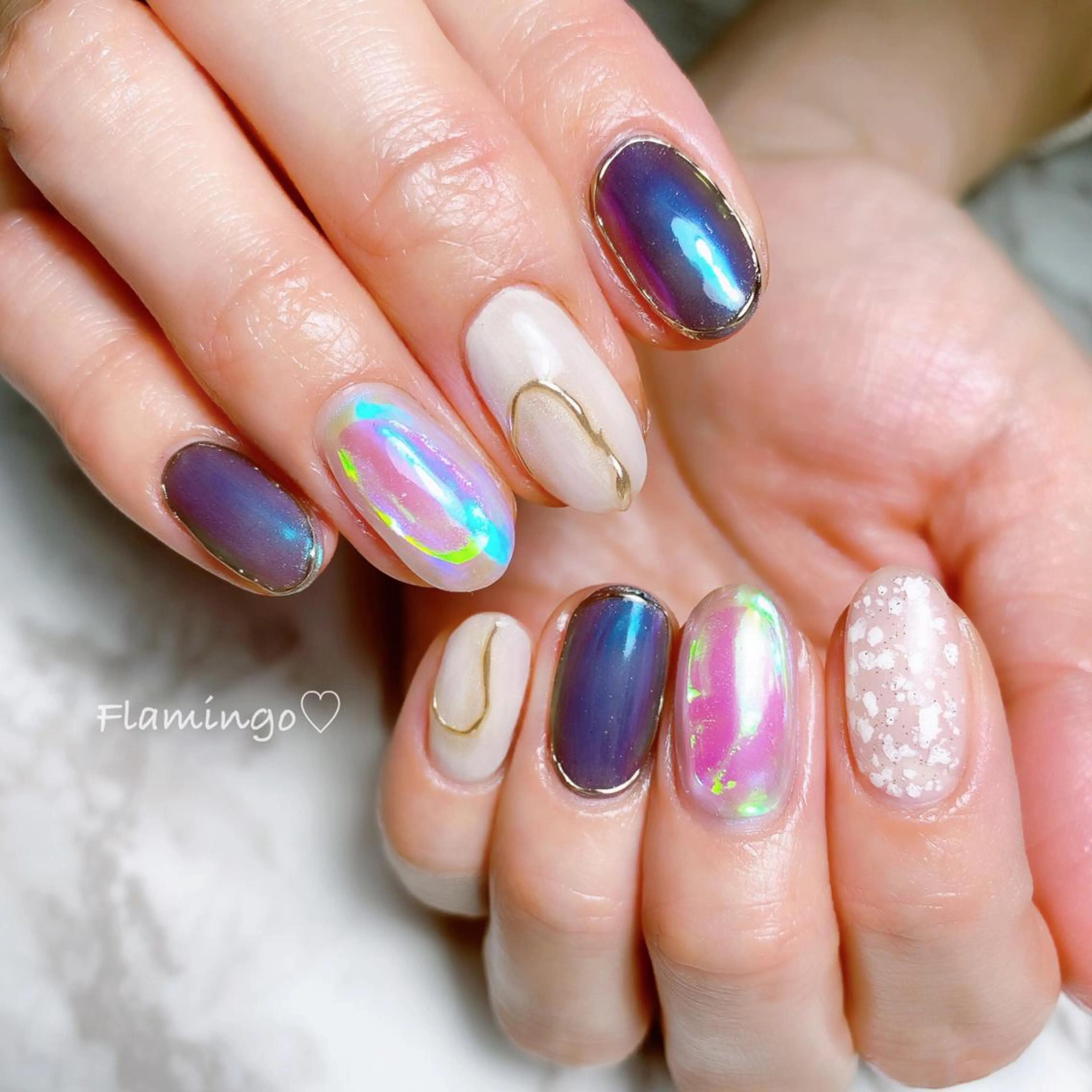 ネイル ジェルネイル 氷ネイル・うるうるネイル ミラーネイル ニュアンスネイル シンプル／上品／爪育 ☺︎Flamingoのネイルデザイン