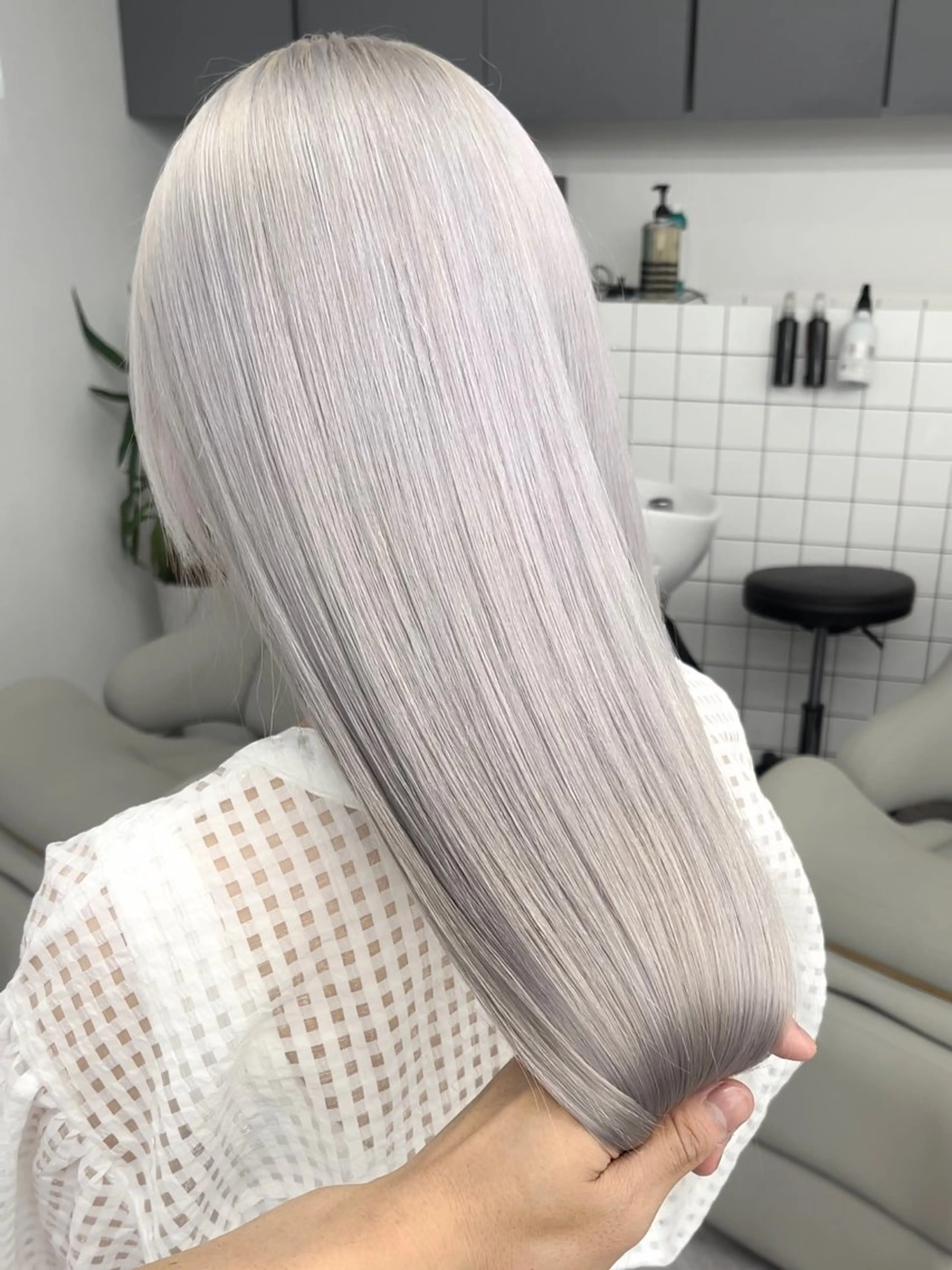 ロング カラー 高島大登/顔周り /レイヤーカットのヘアスタイル