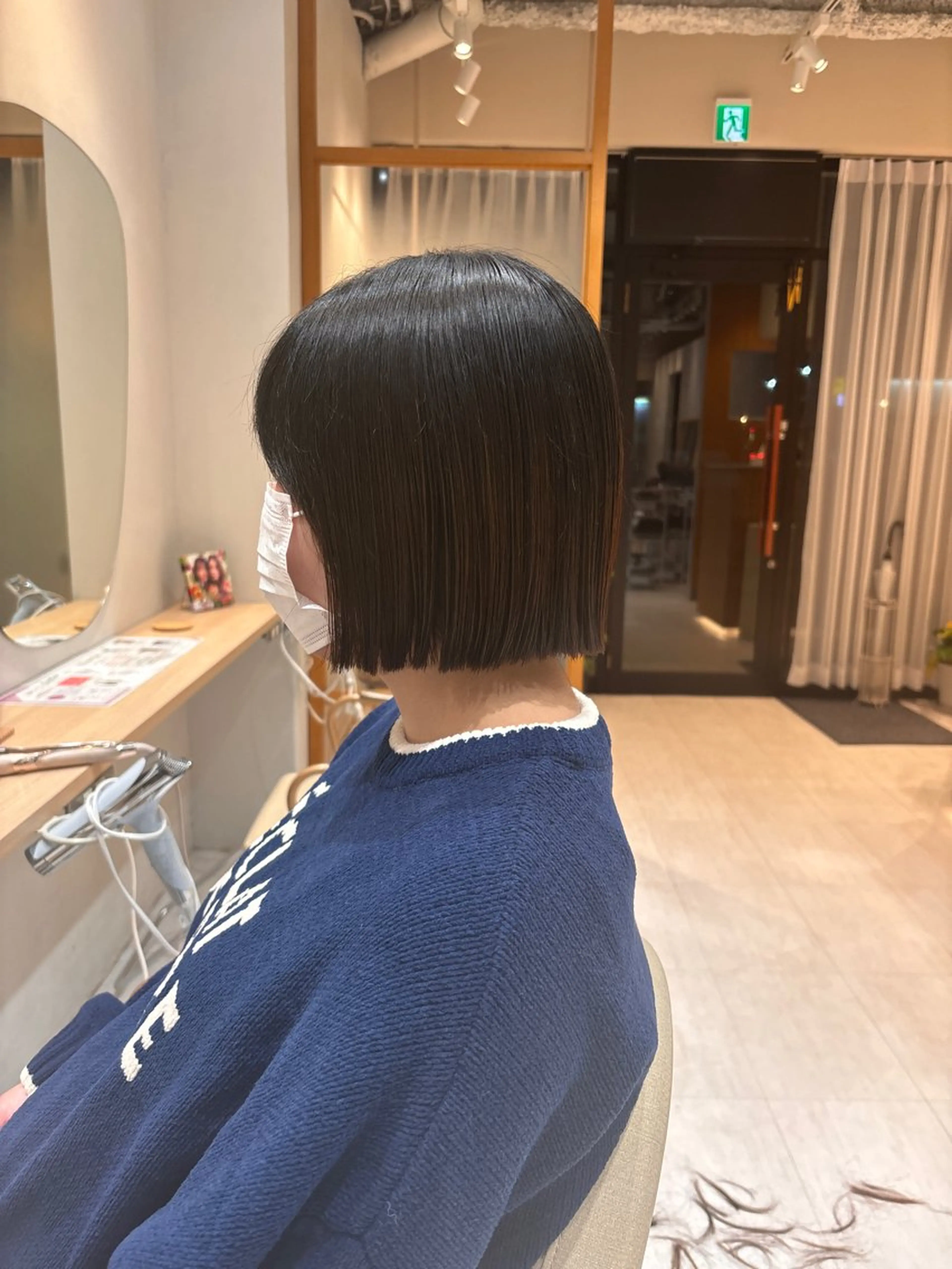 ショート ボブ サイドバング 小林 琉花のヘアスタイル