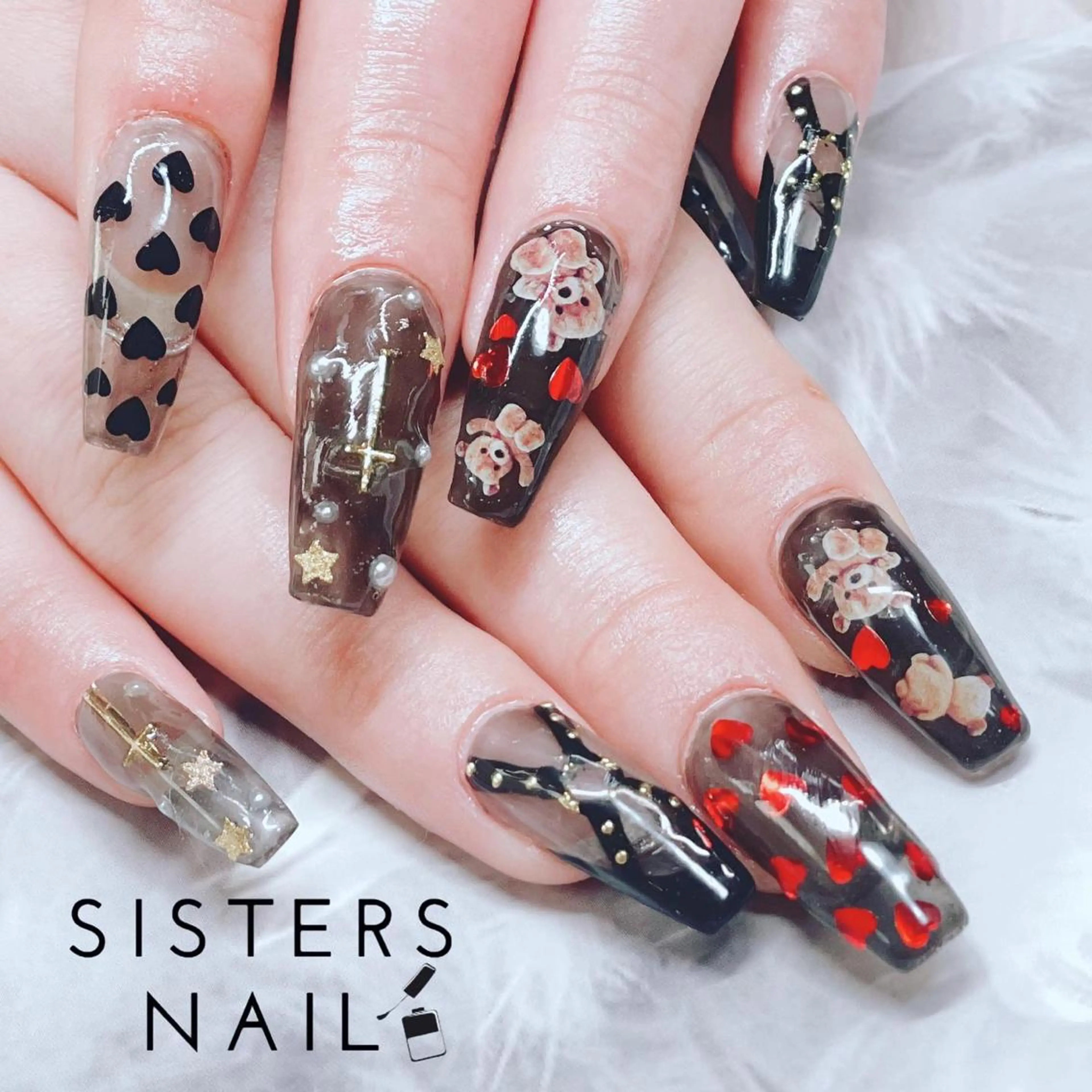 ネイル アートネイル ハート キラキラネイル リボン ハンドネイル ハンドケア sisters nail.fのネイルデザイン