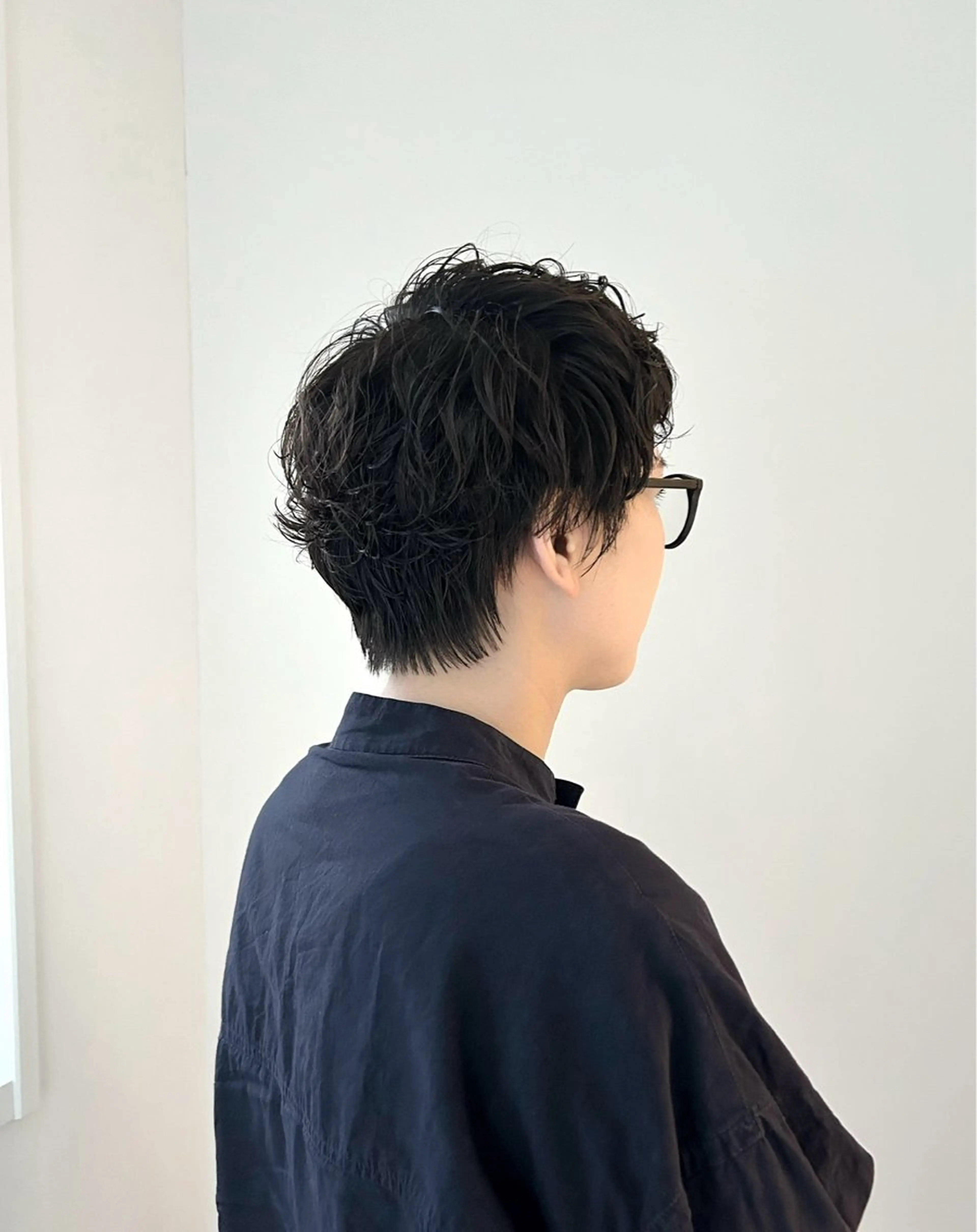 ショート カラー パーマ ENIF ツキのヘアスタイル