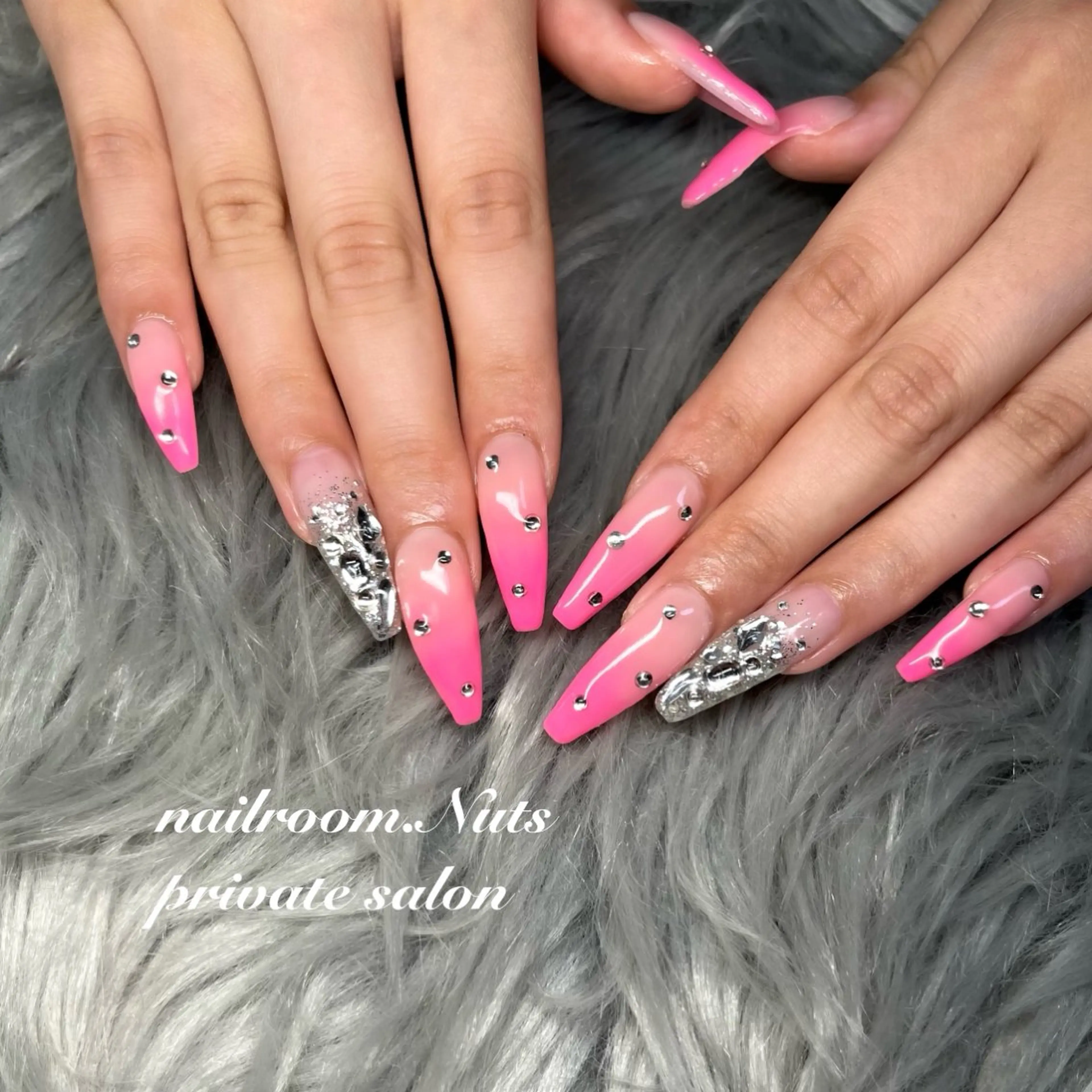 ネイル nailsalon Nutsのネイルデザイン