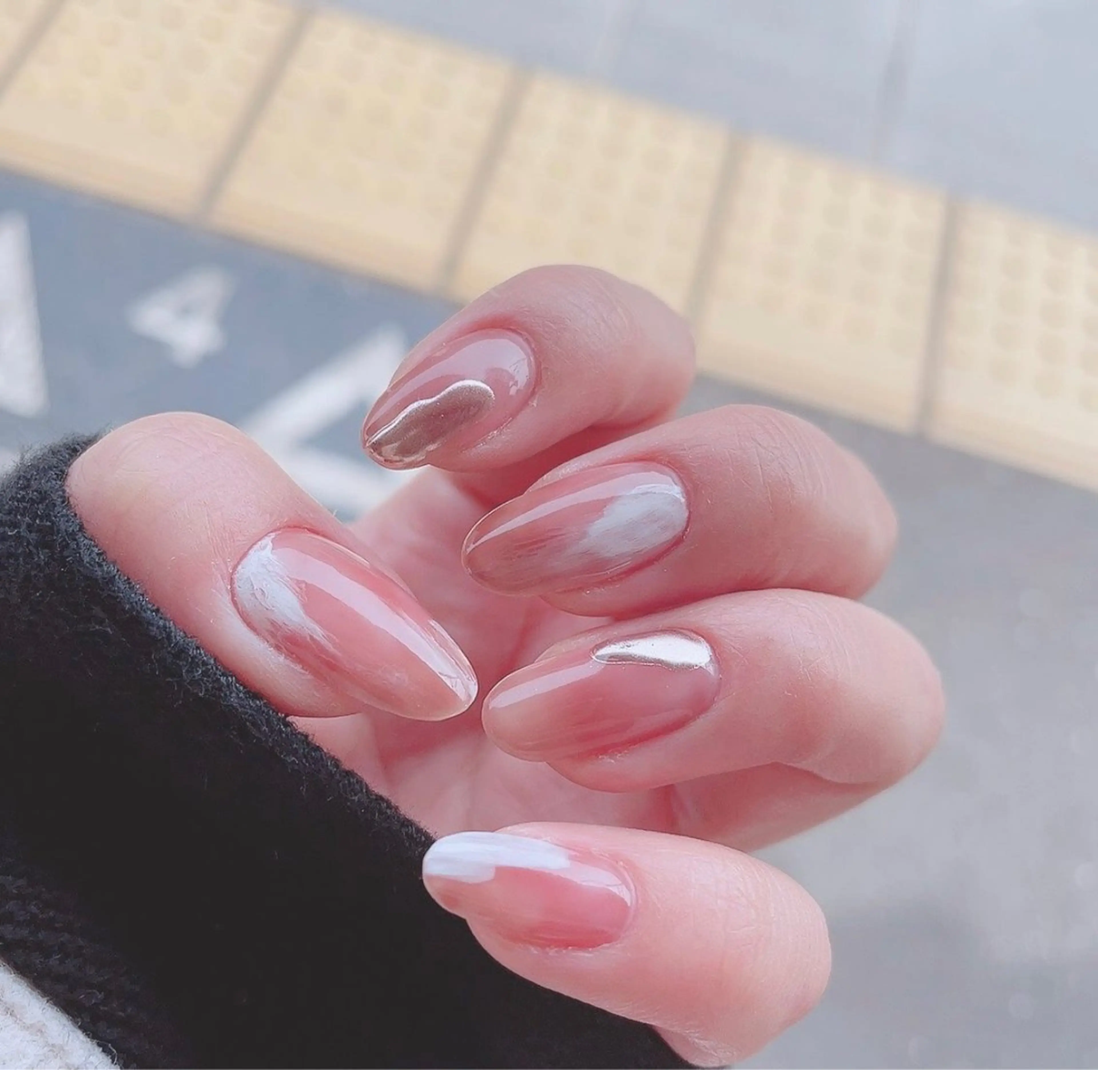 ネイル 長さ出し ジェルネイル キラキラネイル 大理石ネイル(マーブル) ニュアンスネイル Morpho nailのネイルデザイン