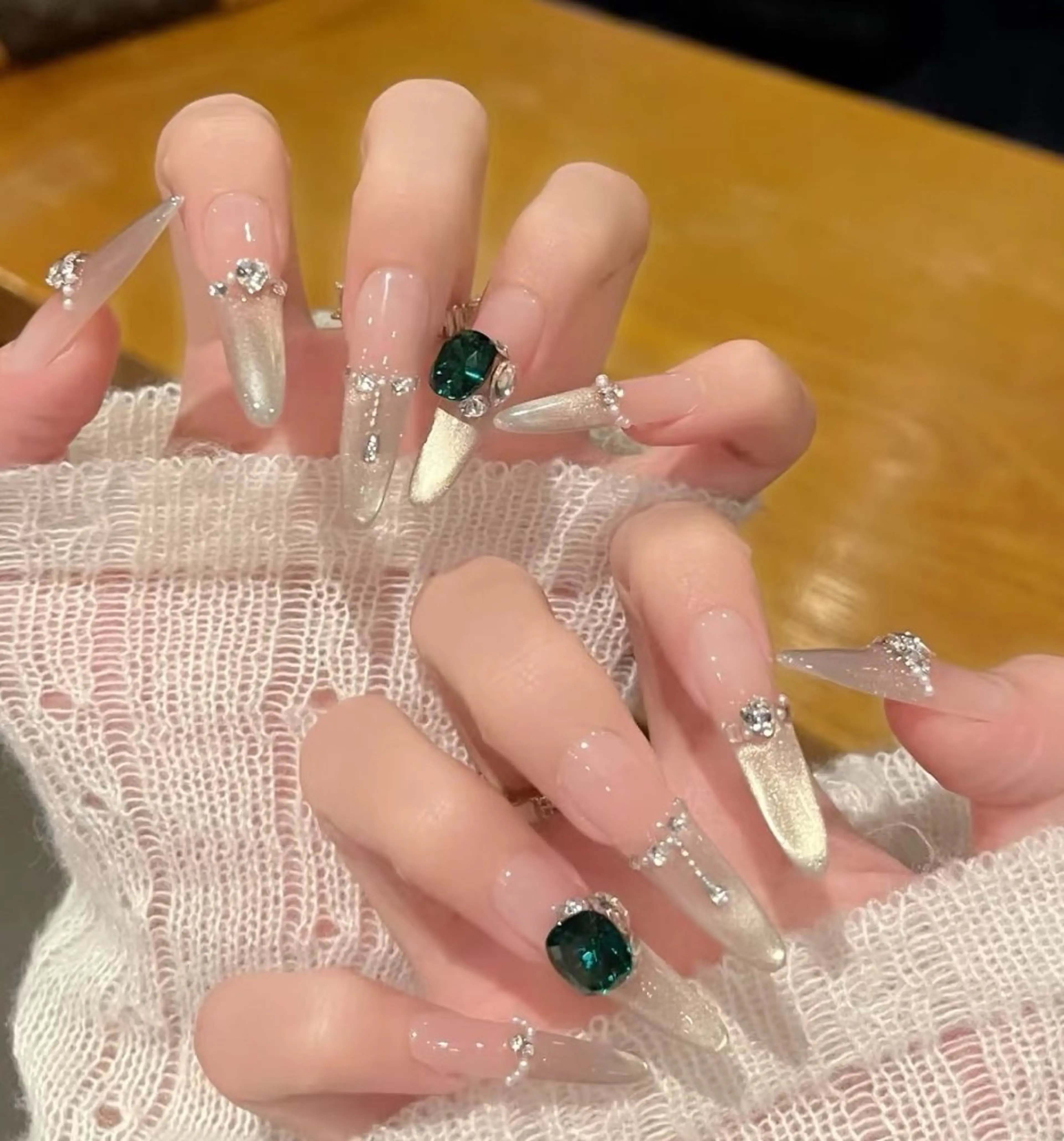 ネイル Miu Miu 🎀 長さだし專門のネイルデザイン