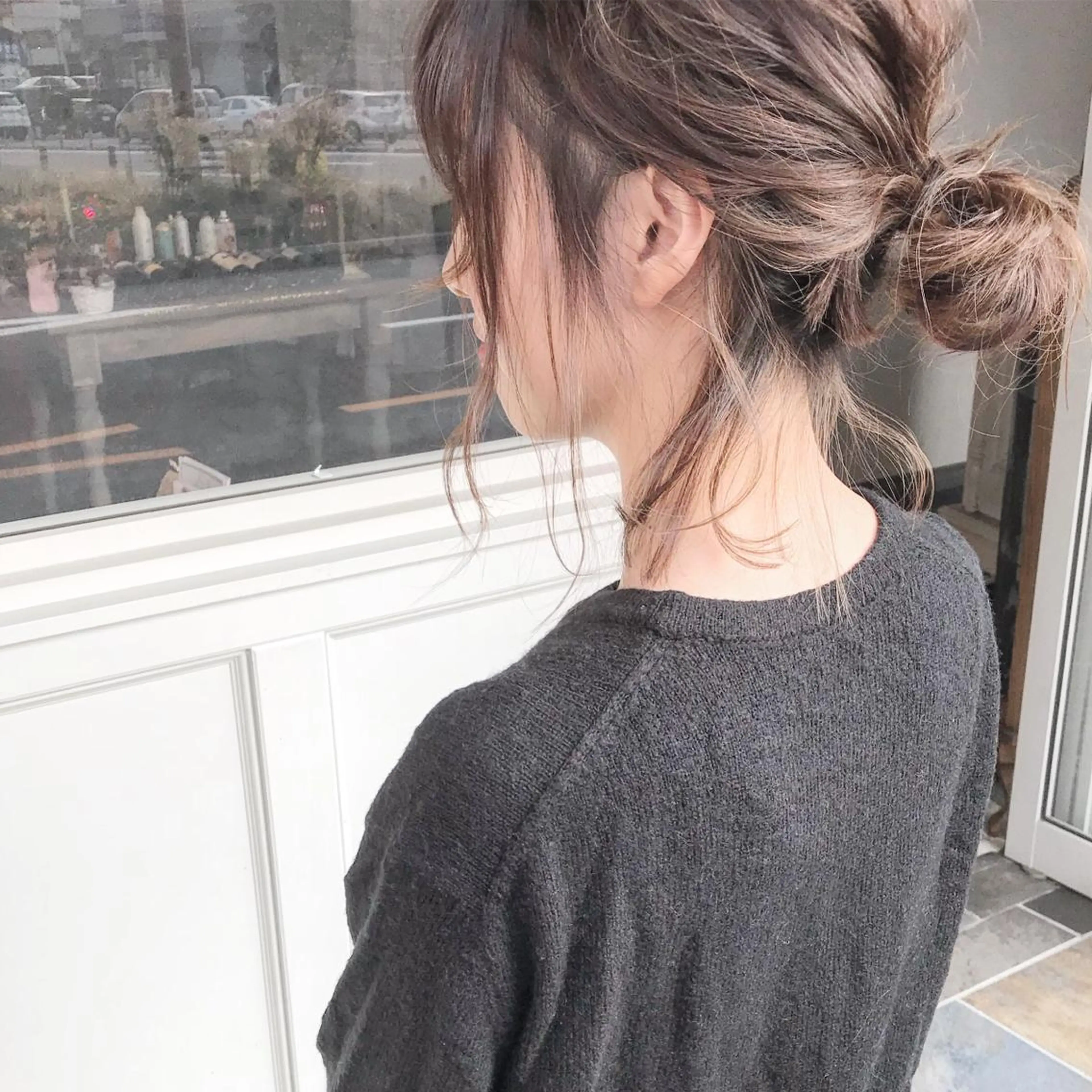 ミディアム カラー ヘアアレンジ ベージュカラー ブリーチ グラデーションカラー ハイライトカラー ハイライト Mariana/ 鶴原-ハイライトのヘアスタイル