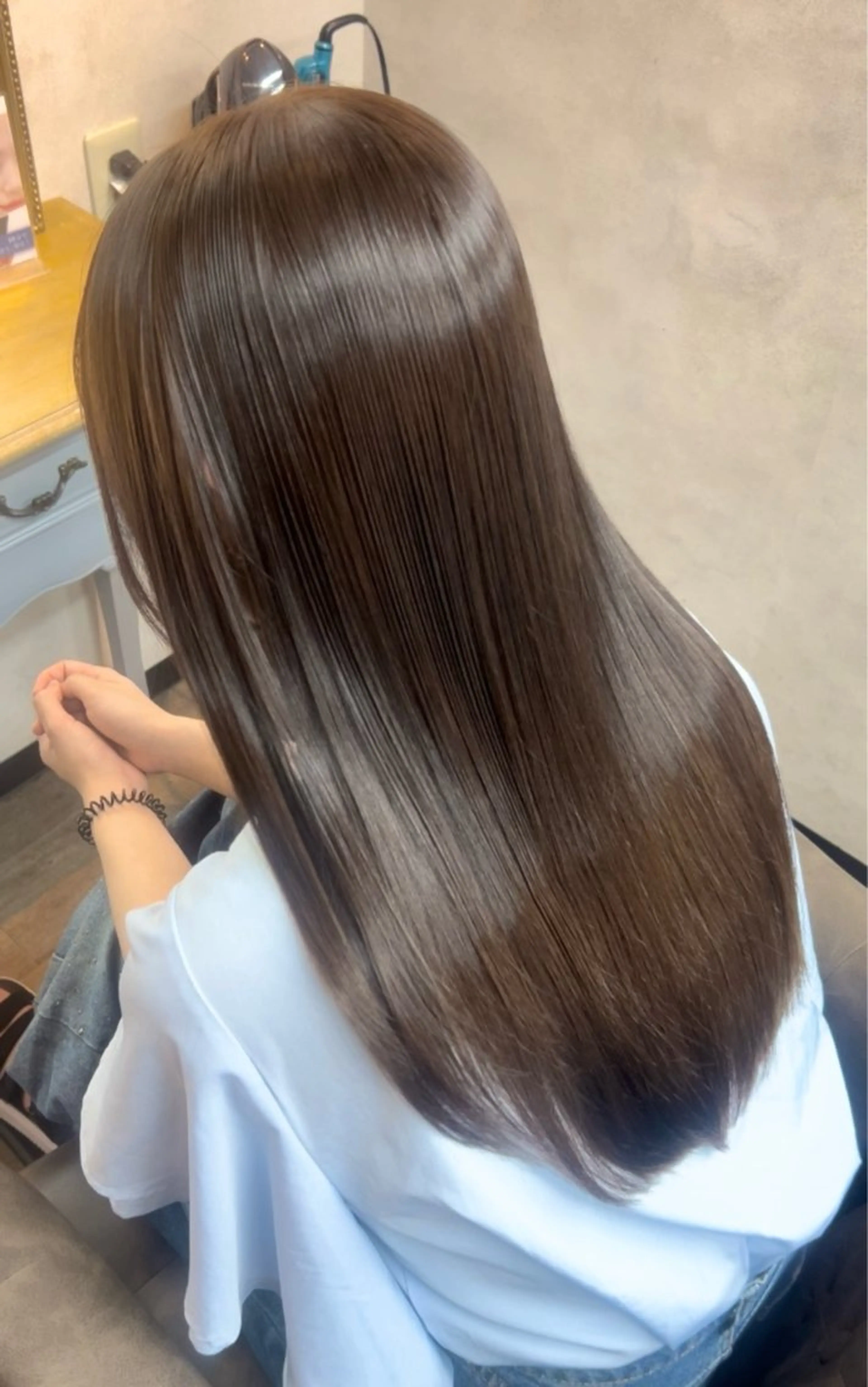 ロング ヘアカラー トリートメント 🌼髪質整形& 艶カラー🌼珠理のヘアスタイル