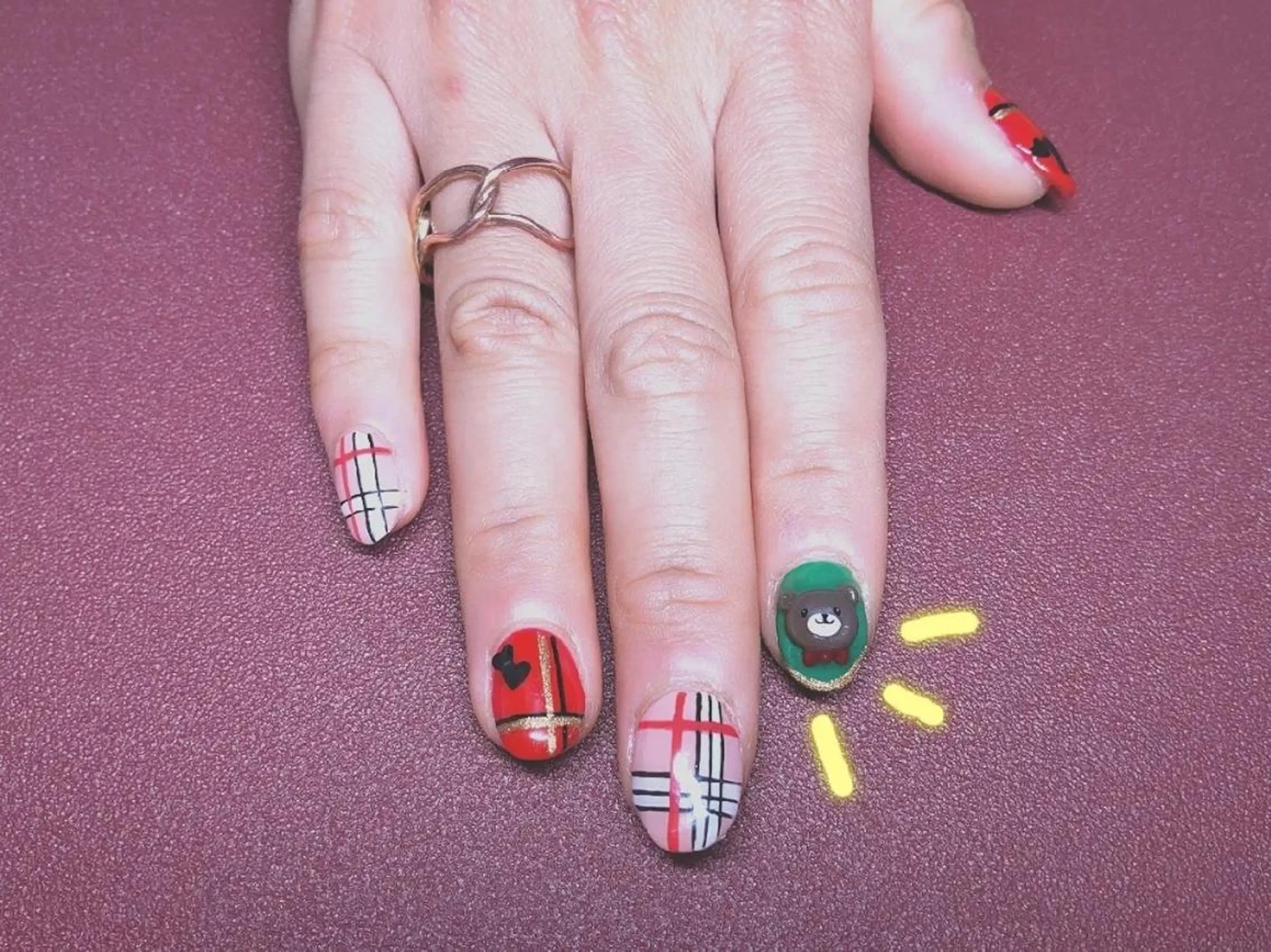ミディアム ネイル 長さ出し ジェルネイル ハート ニュアンスネイル スカルプネイル ハンドネイル T&A nailのネイルデザイン