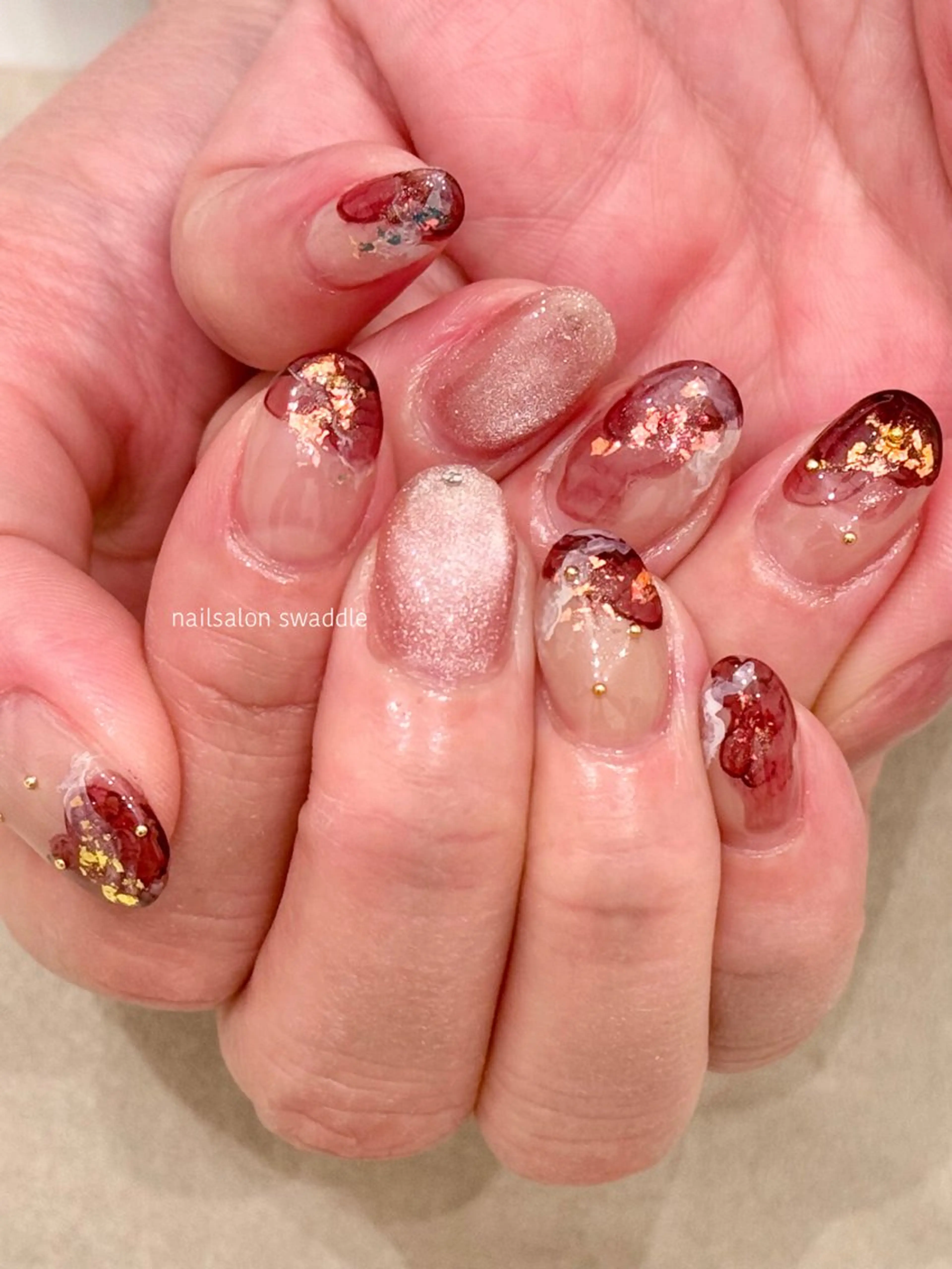 ネイル ハンドネイル nail salon swaddle 🪽のネイルデザイン