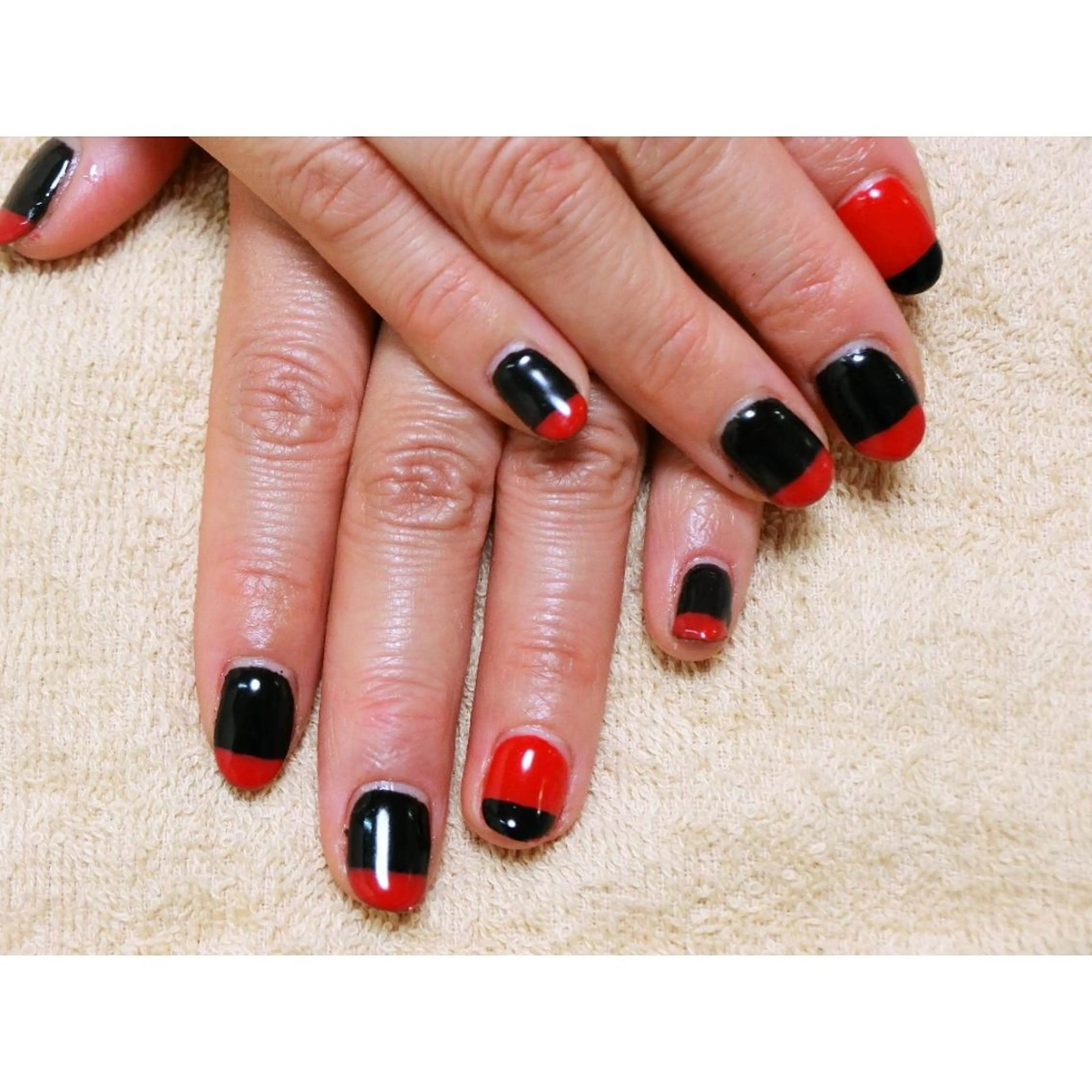 ネイル シンプルネイル 痛ネイル/ワンホン/ フィルイン/長さだしのネイルデザイン