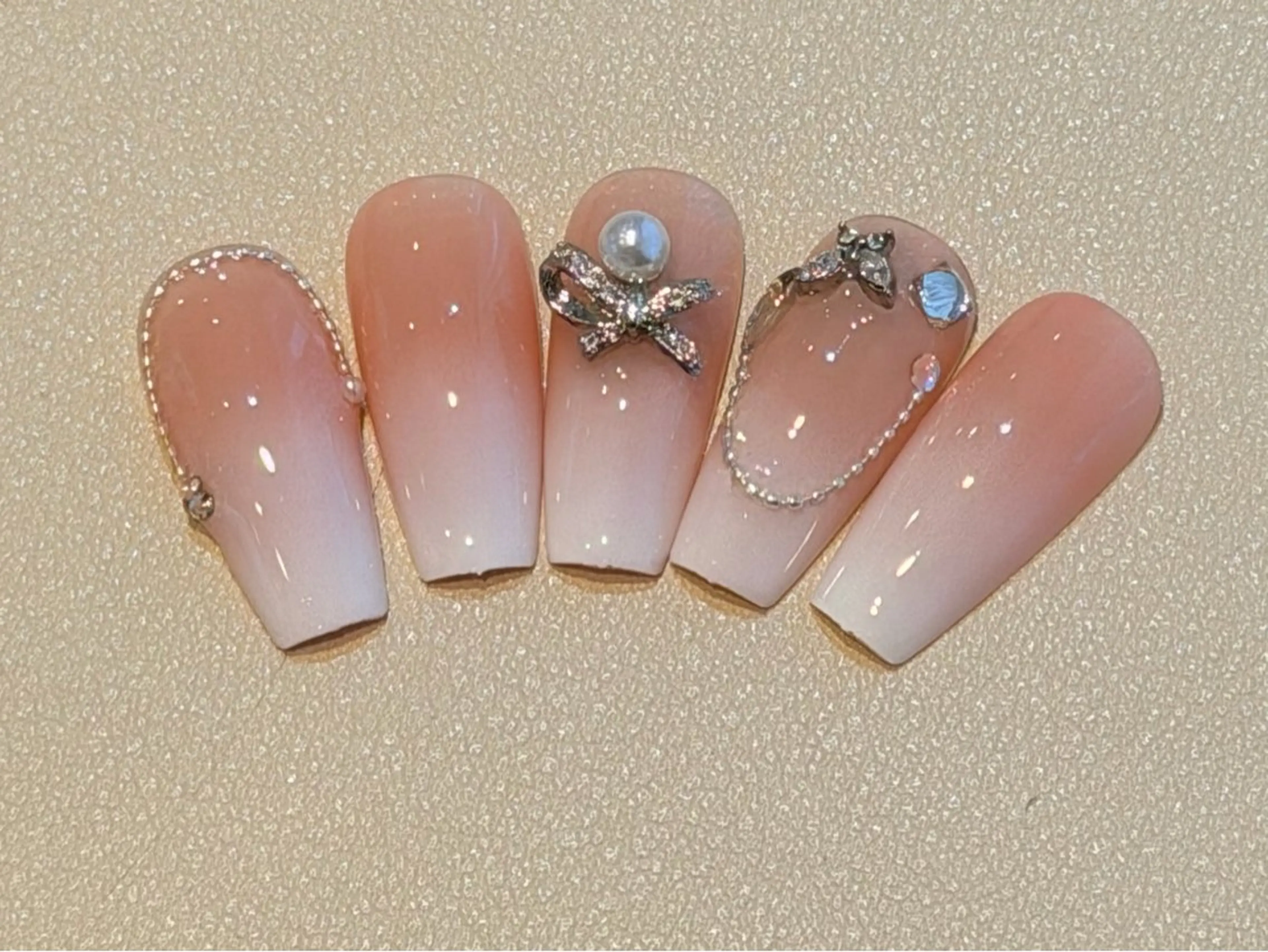 ネイル ハンドネイル CHERIR NAILSALONのネイルデザイン