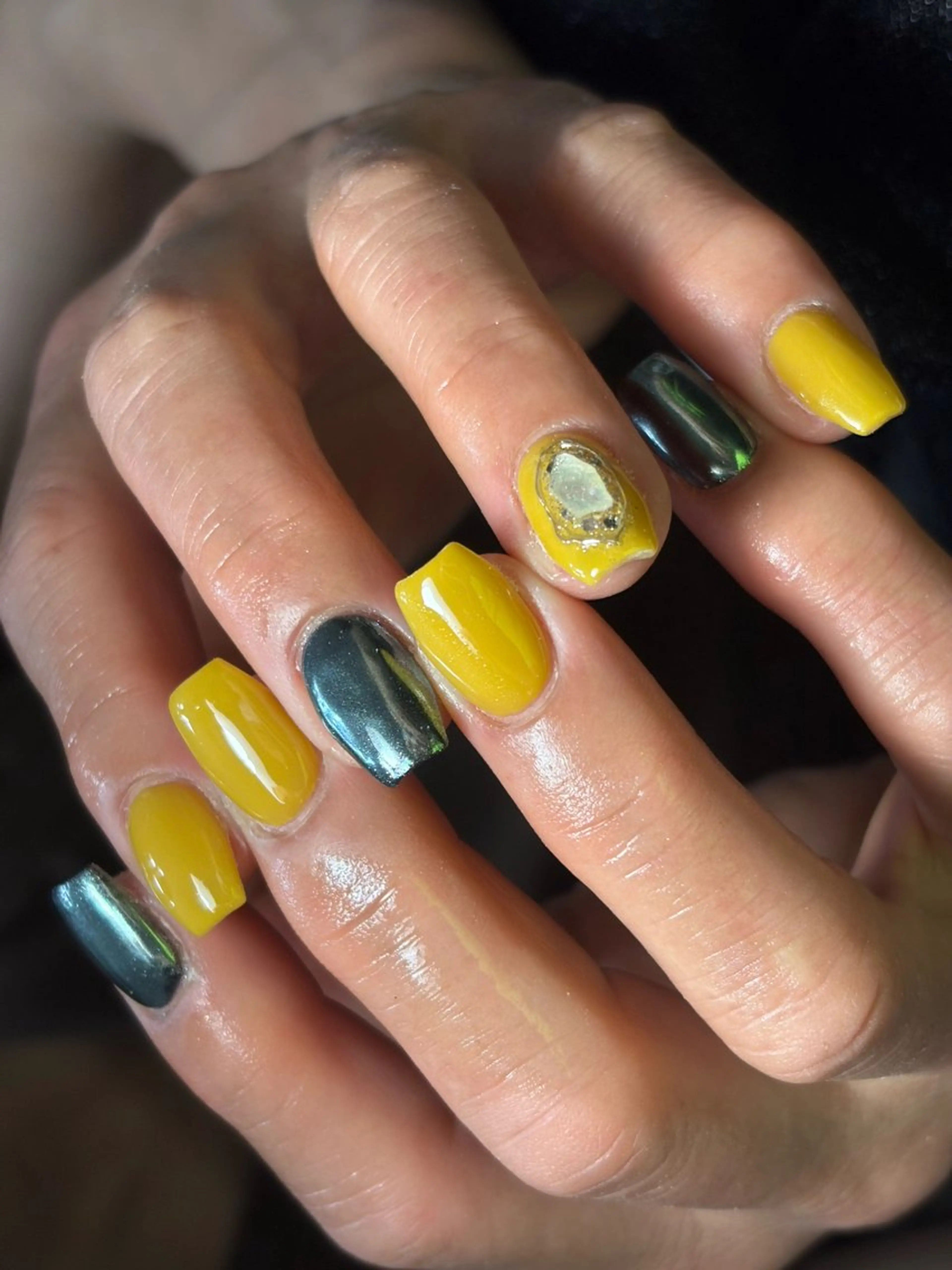 ネイル ハンドネイル フットネイル ✴︎ Delightのネイルデザイン