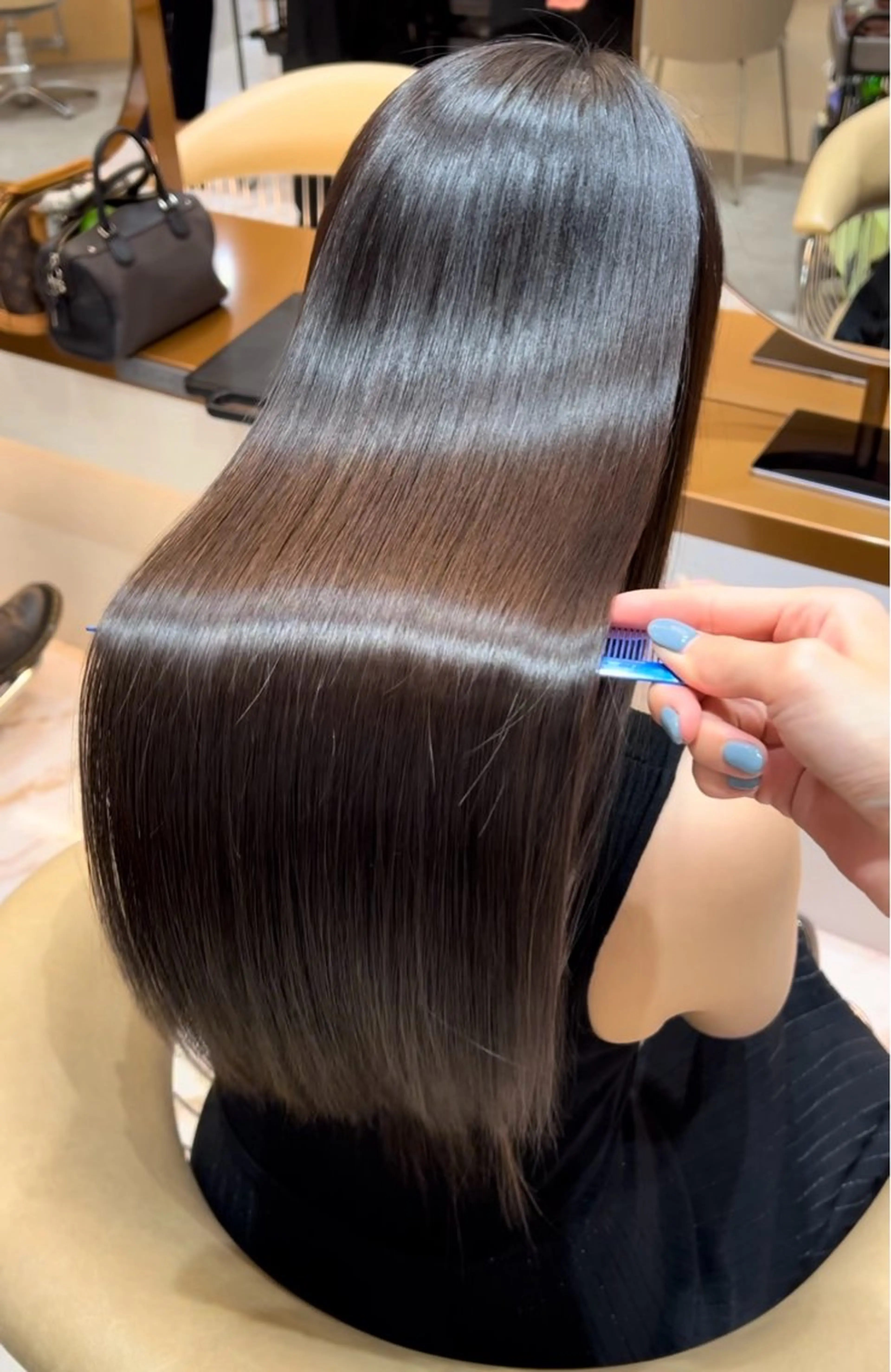 ロング カラー ヘアアレンジ 髪質改善 縮毛矯正 カット 縮毛矯正 トリートメント ✨髪質改善✨レイヤー 韓国ヘア🇰🇷ゆいのヘアスタイル