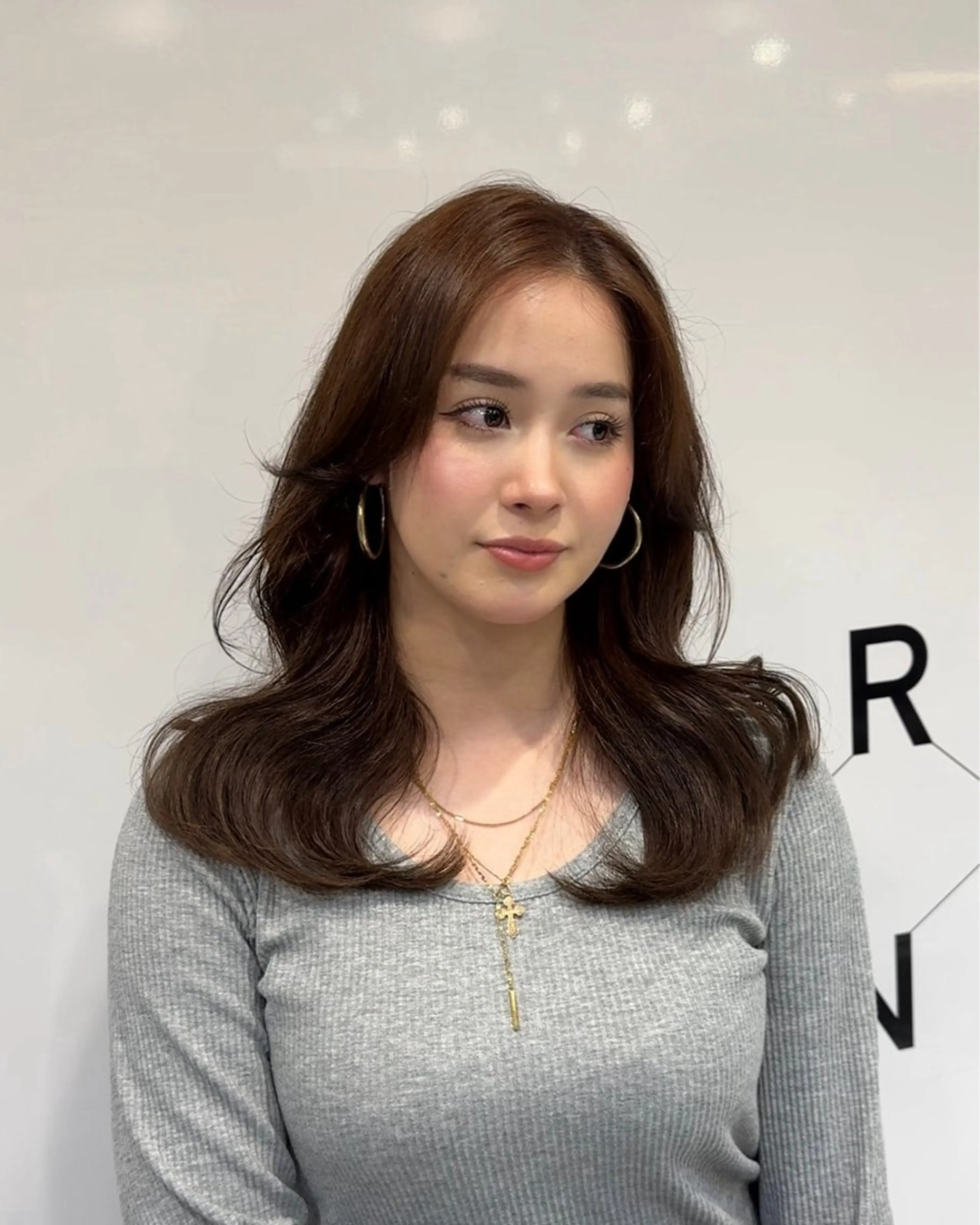 ミディアム HARUKI MINATO JAPAN福岡所属・モテ髪レイヤー /韓国ヘアNOBUのヘアスタイル