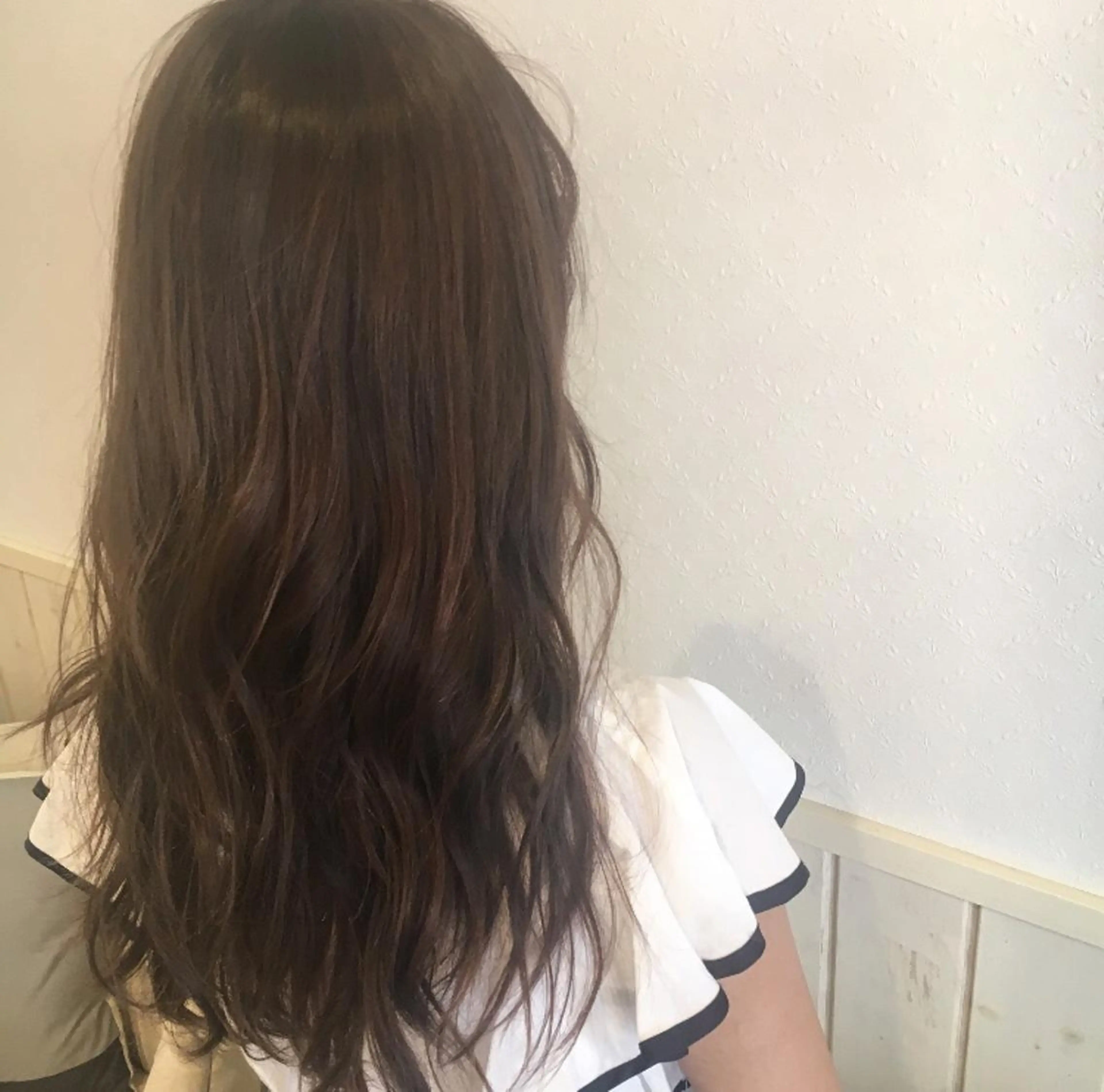 ロング カラー ヘアカラー 宮内 真乃のヘアスタイル