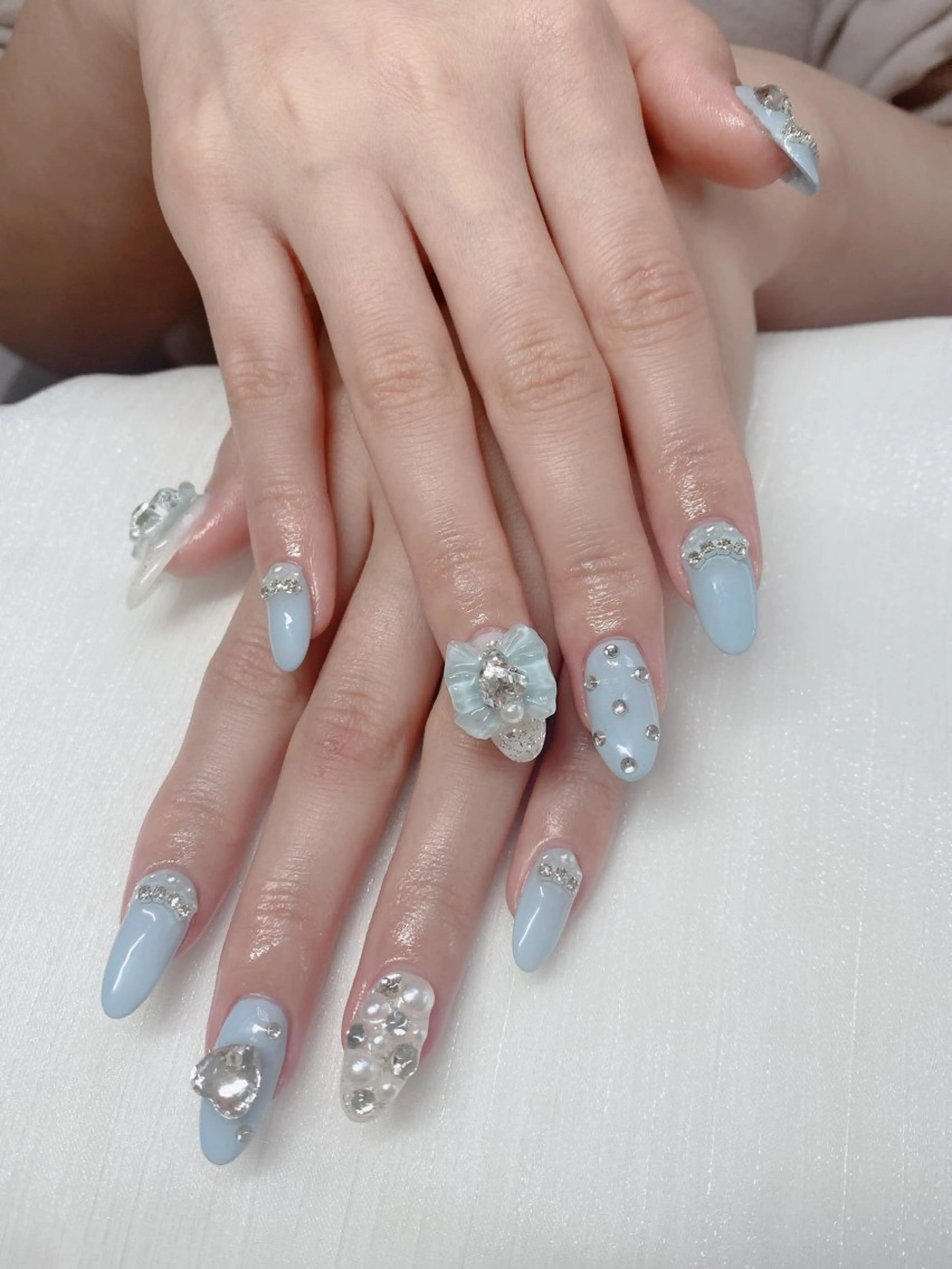 ネイル ハンドネイル ハンドケア UniqueNail 長さだし専門店のネイルデザイン