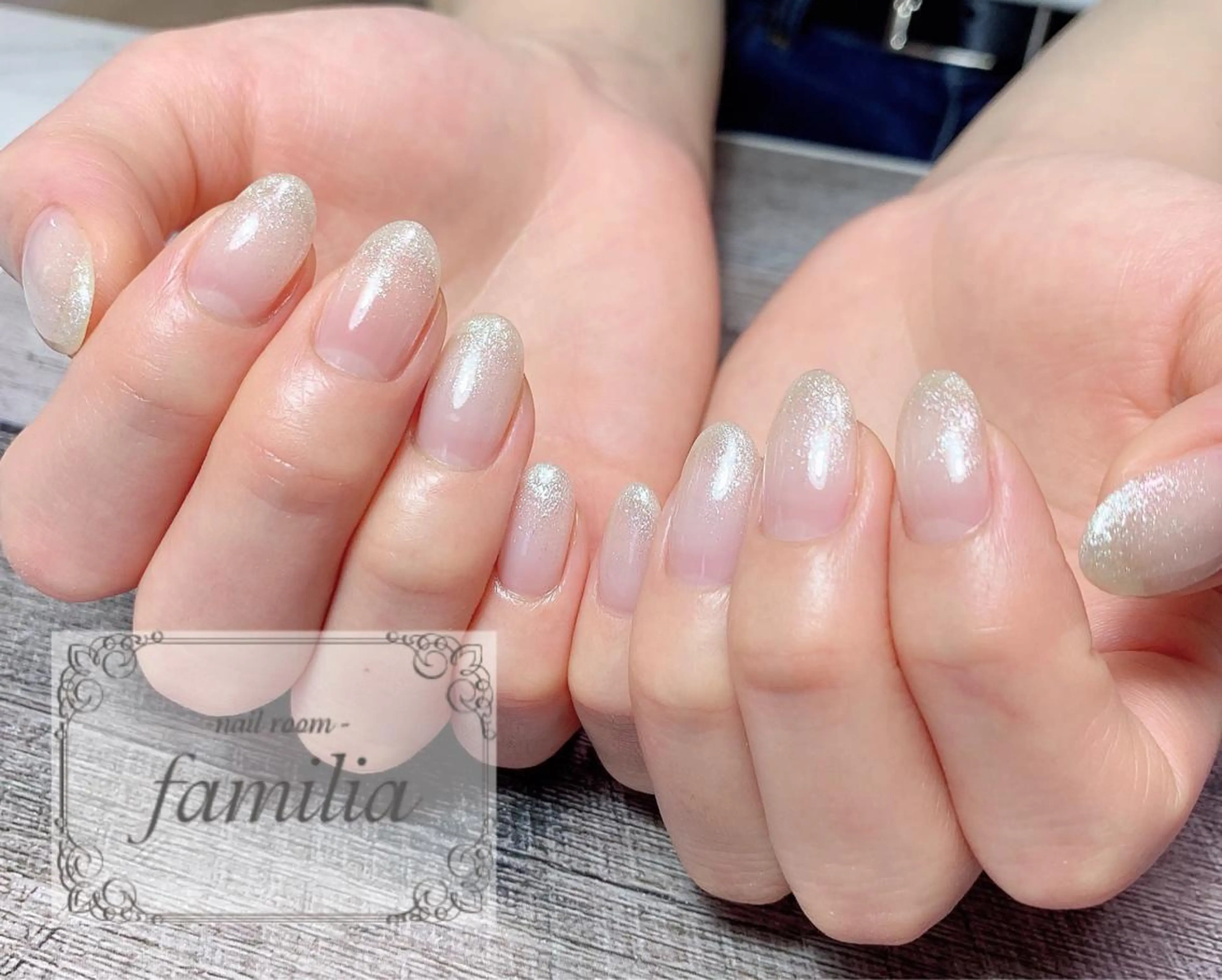 ネイル ハンドネイル -nailroom- familiaのネイルデザイン